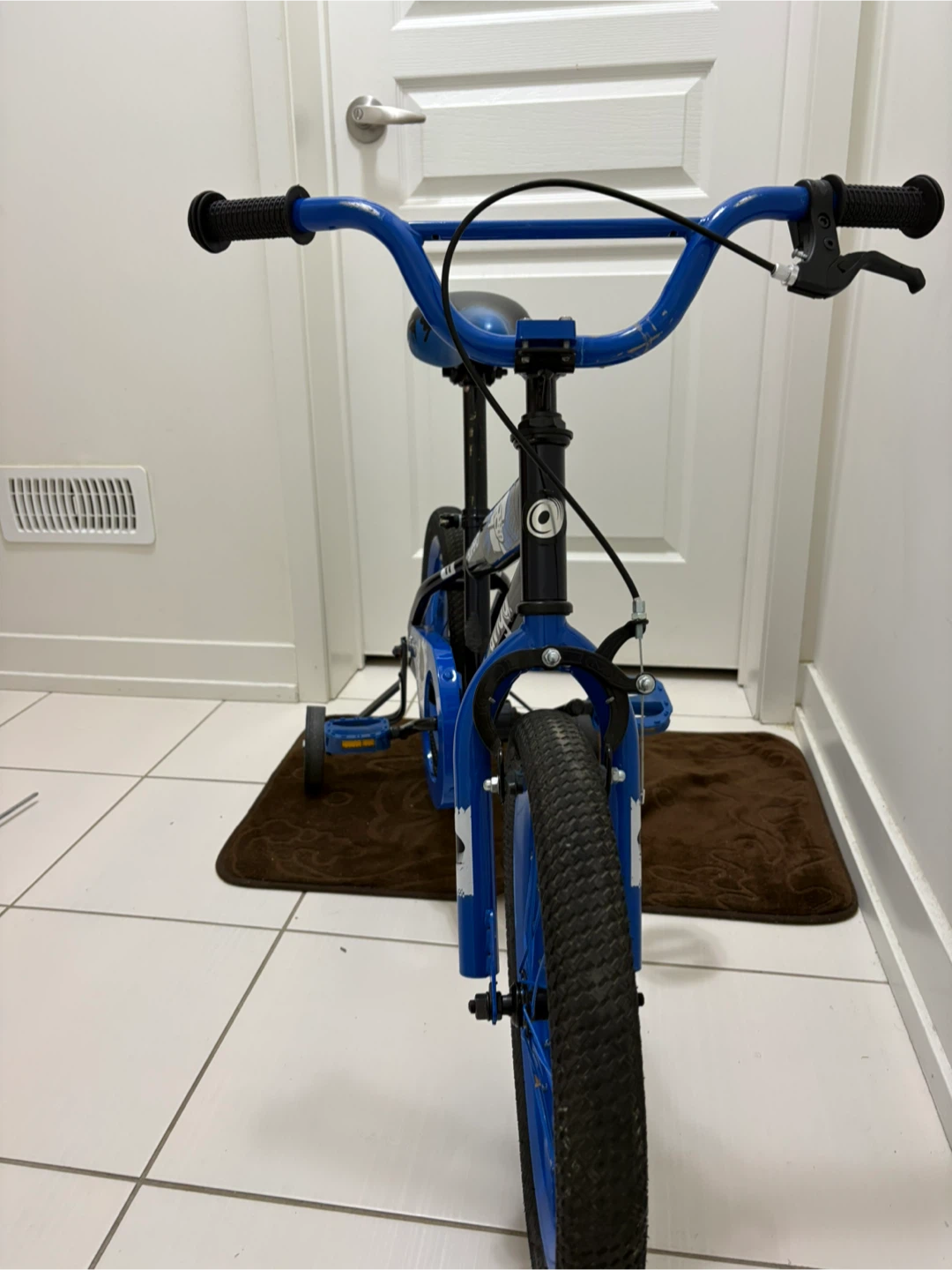 Avigo Slapshot Blue Kids Bike with Training Wheels - photo 4