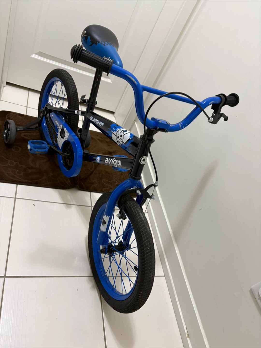 Avigo Slapshot Blue Kids Bike with Training Wheels - photo 3