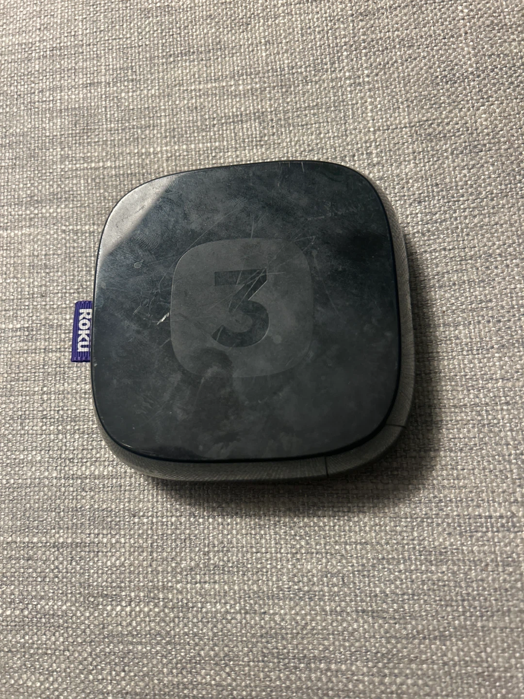 Roku 3 Streaming Media Player with Remote and Power Adapter