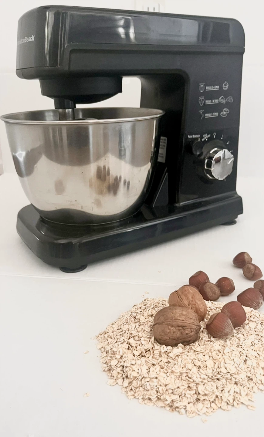 Hamilton Beach 6-Speed Stand Mixer – 3.5 Qt – 300W – Black - photo 4