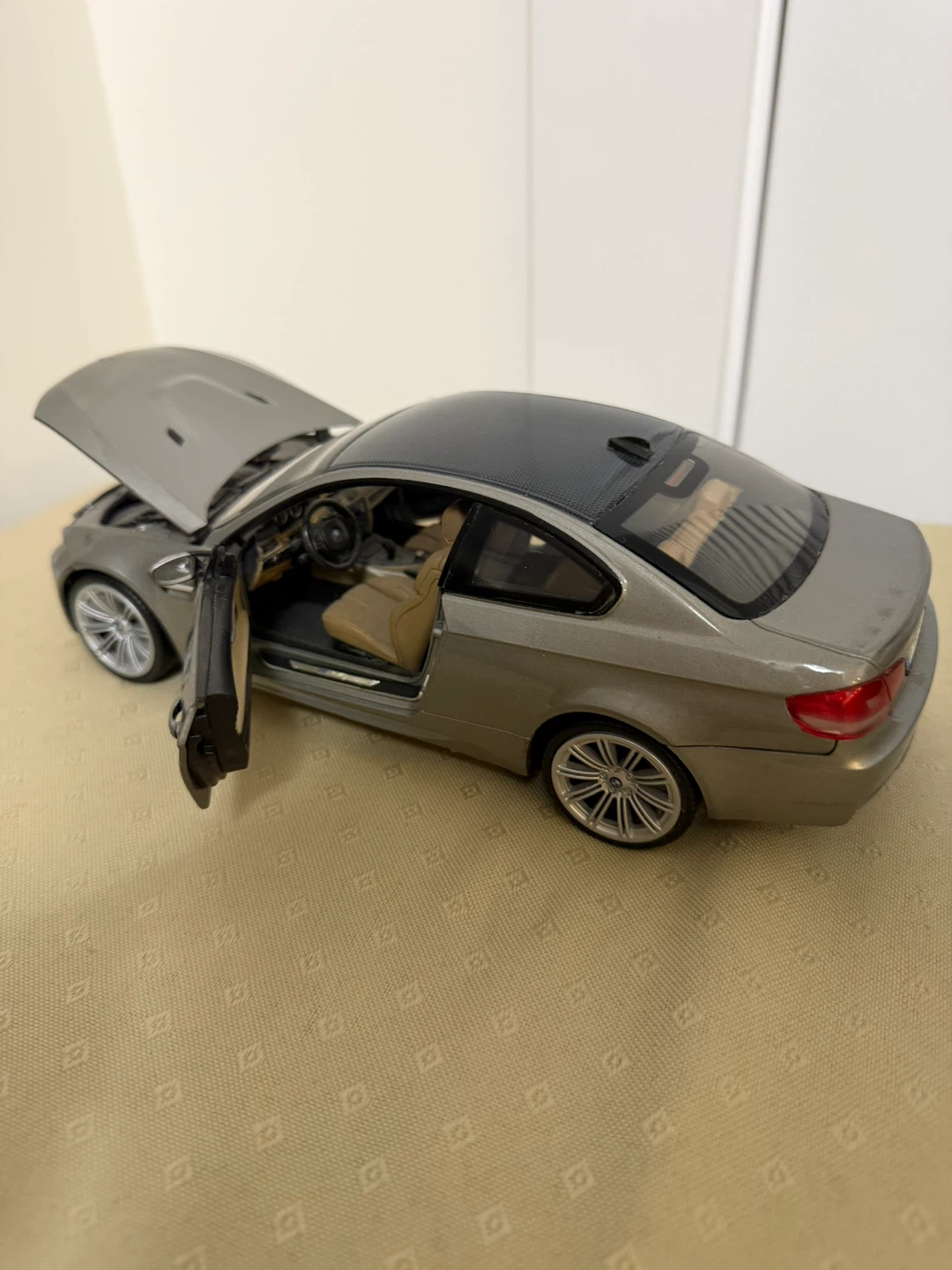 BMW M Series Diecast Model Car - photo 4