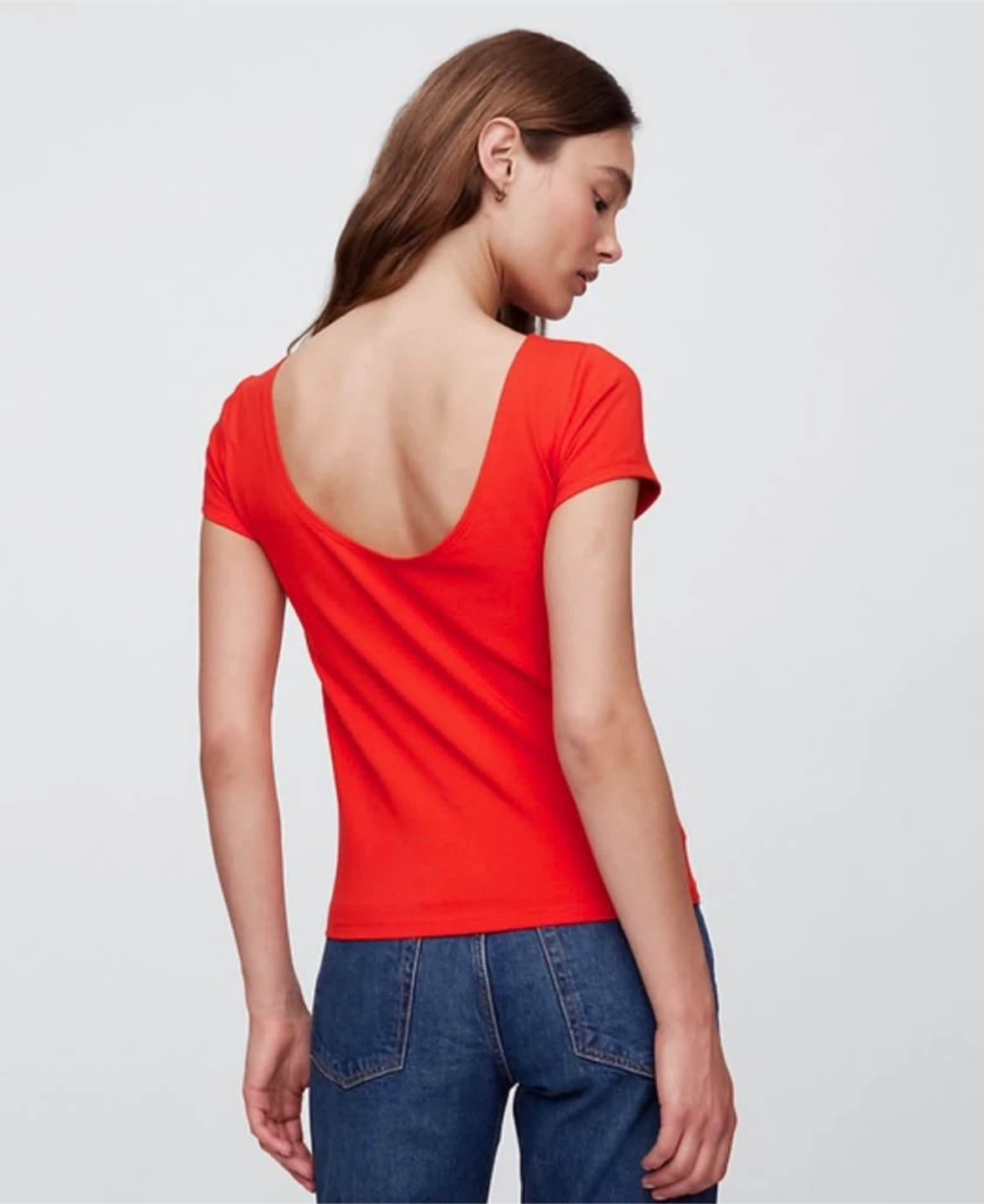 2 sizes ( S&L )- Boatneck Open-Back T-Shirt (GAP)