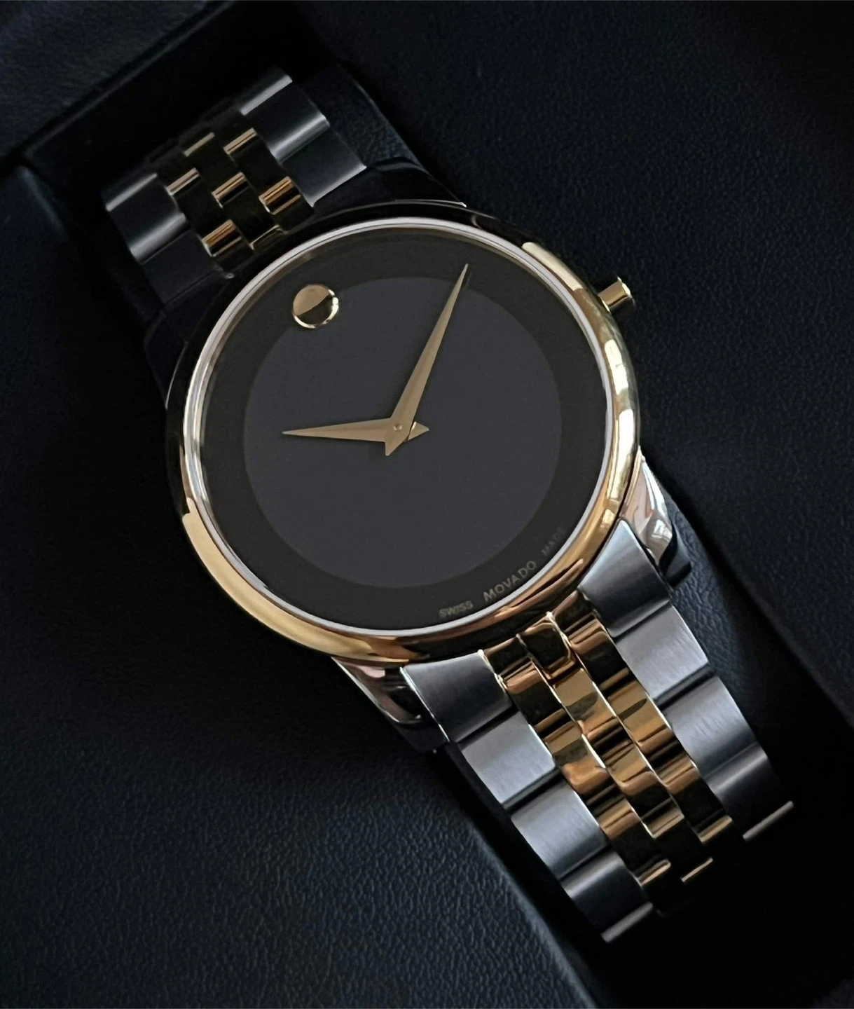 FOR SALE ✨ Movado Men’s Museum Black Dial Two-Tone Watch - photo 3