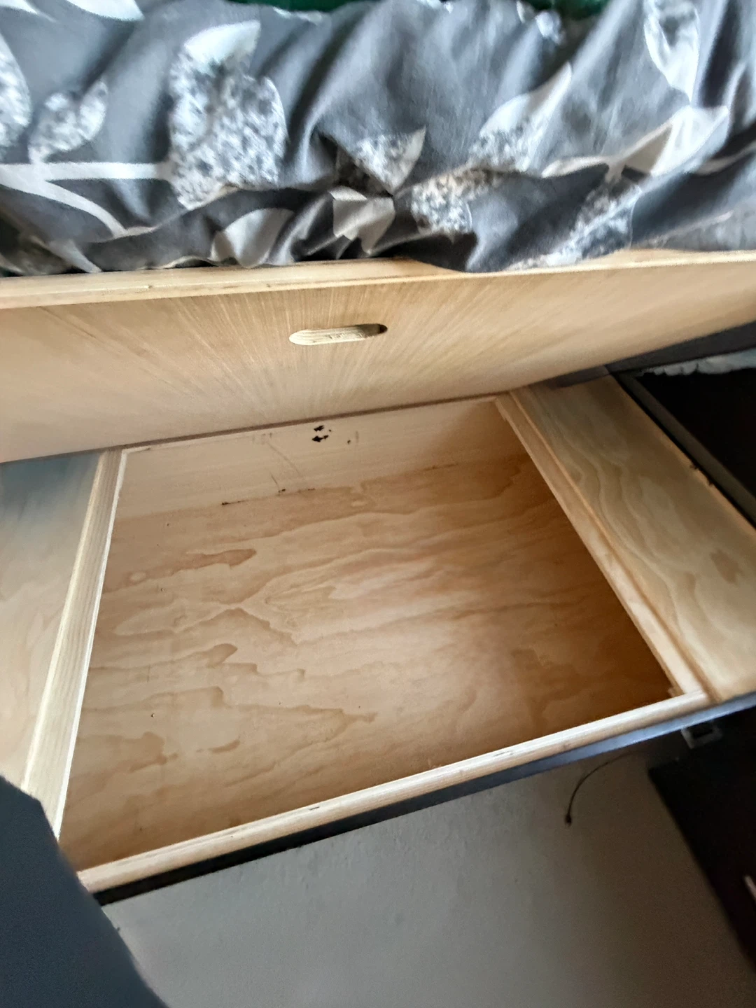 Twin box Bed Frame with mattress - photo 3