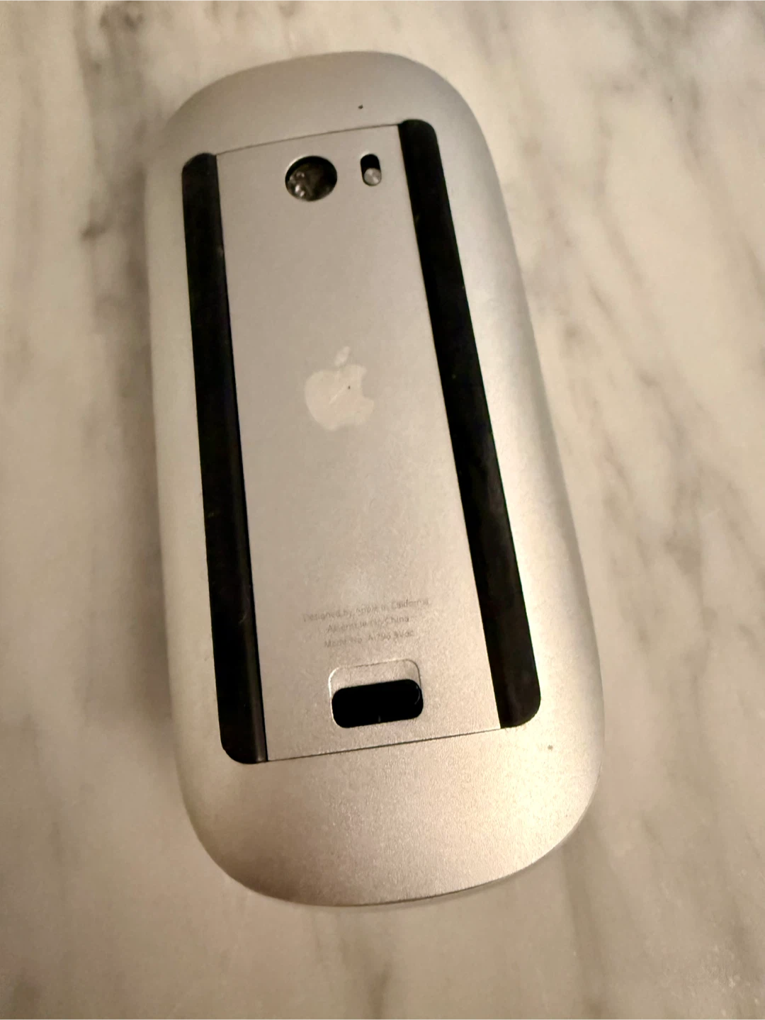 Apple Magic Mouse - photo 2