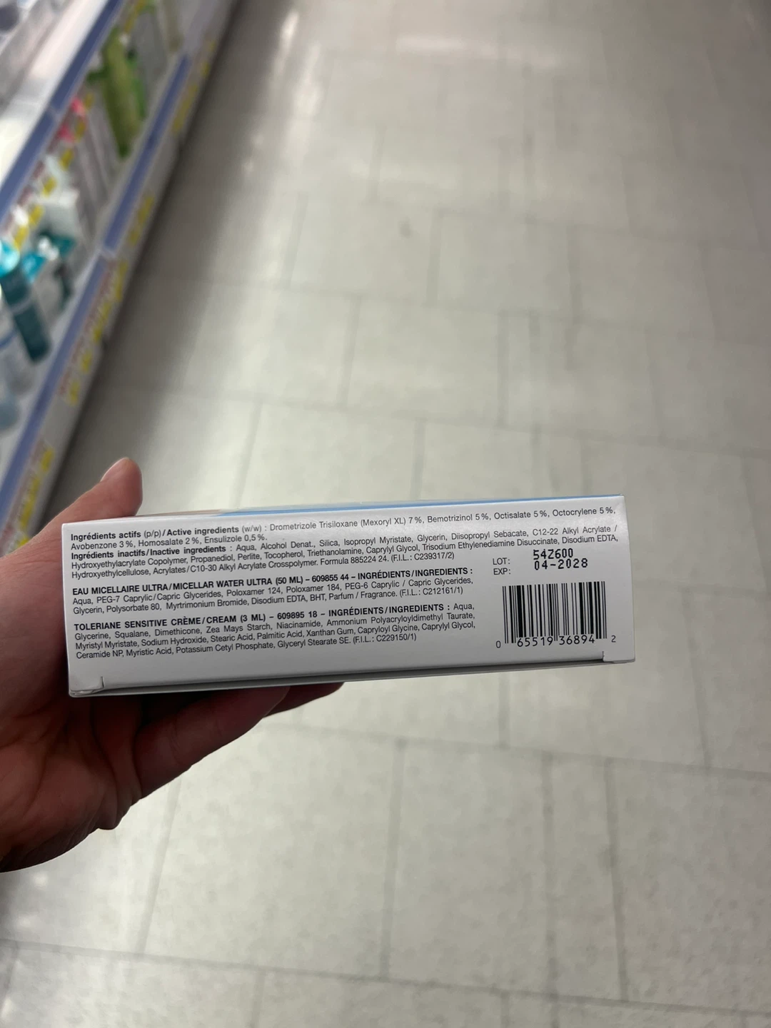 La Roche-Posay Anthelios Ultra Fluid SPF 50+ Set - photo 3