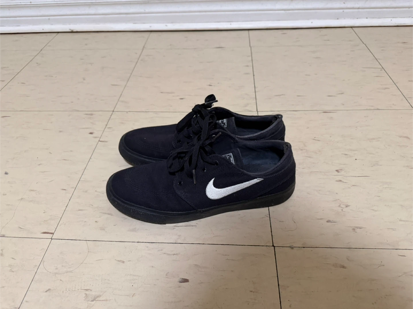 Nike SB Janoski Black Skate Shoes - photo 3