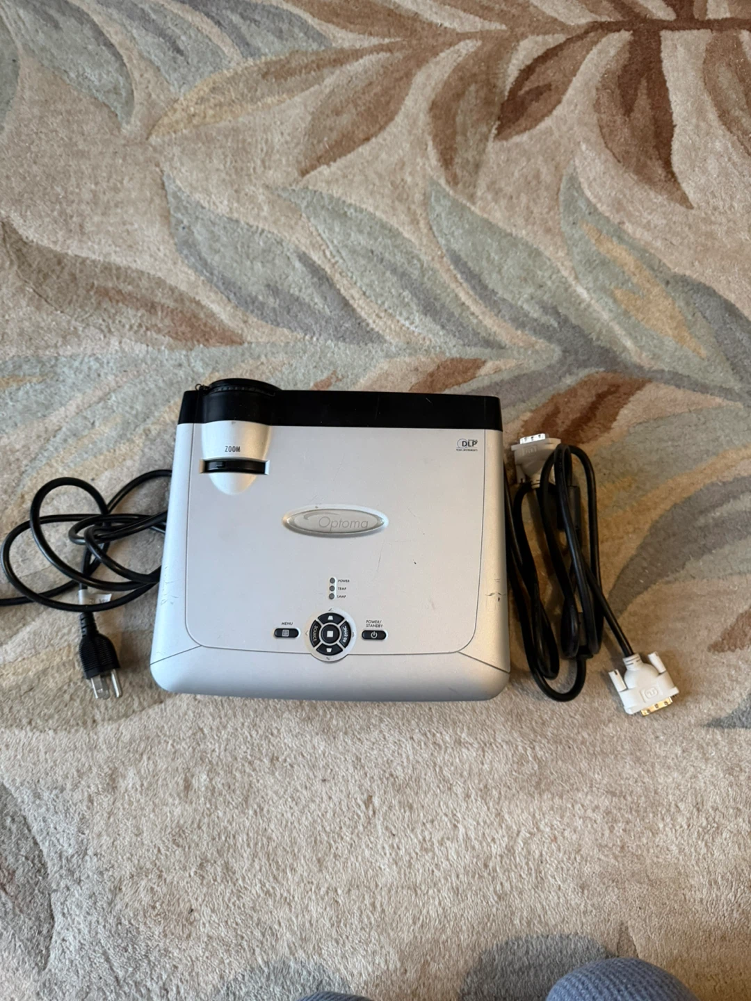 Optoma EP709 DLP Portable Projector – Model DAEPTZK - photo 2