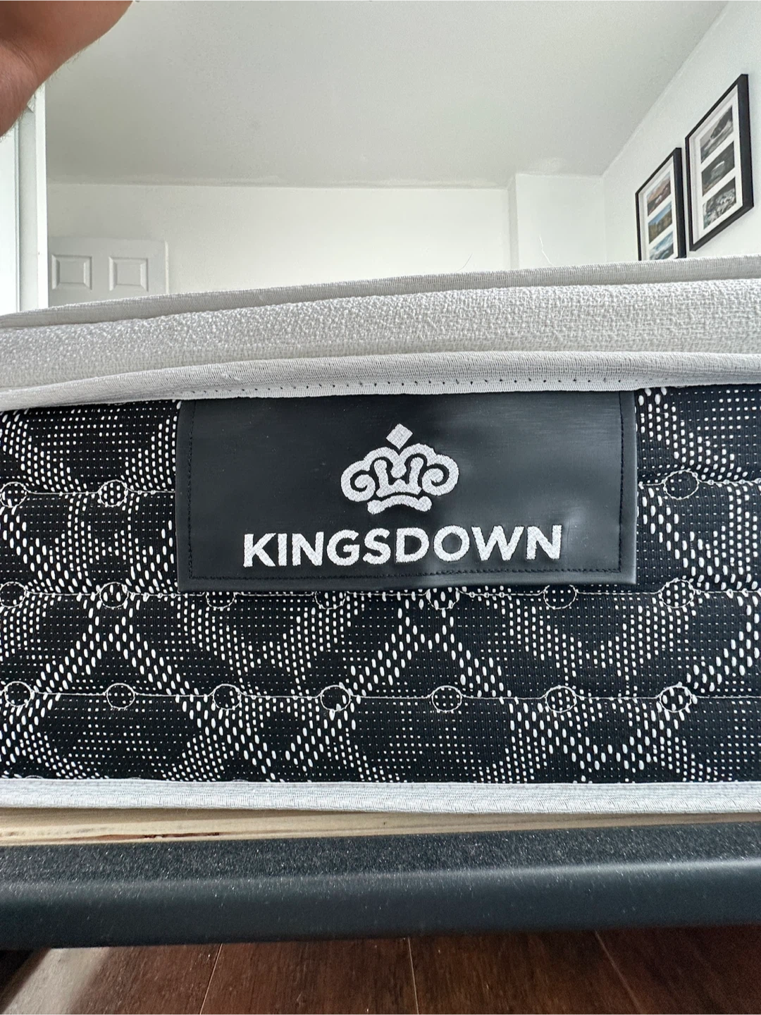 Queen Mattress for sale (Kingsdown) - photo 2