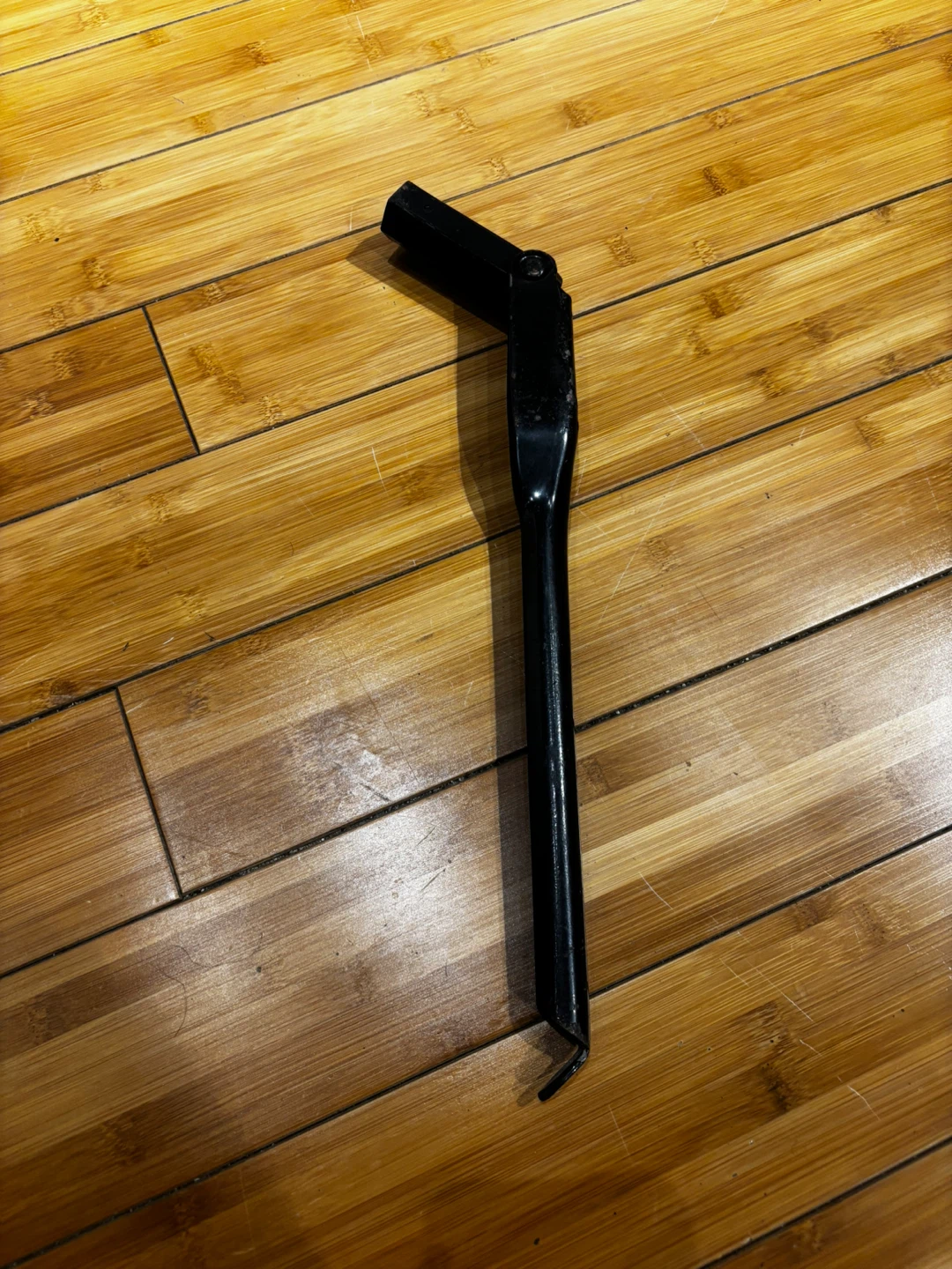 Folding wheel nut wrench 1”