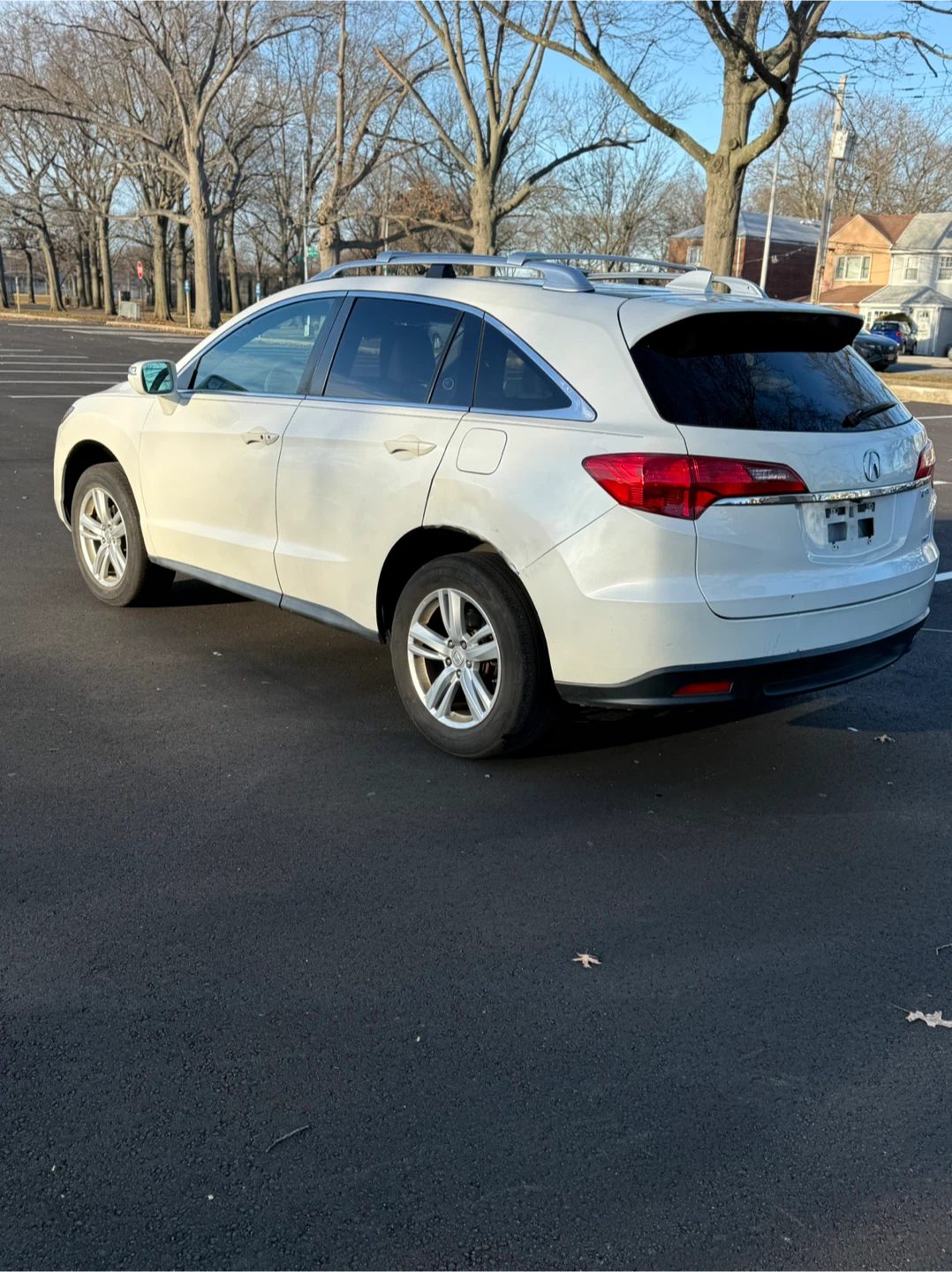 White Acura RDX SUV - photo 3