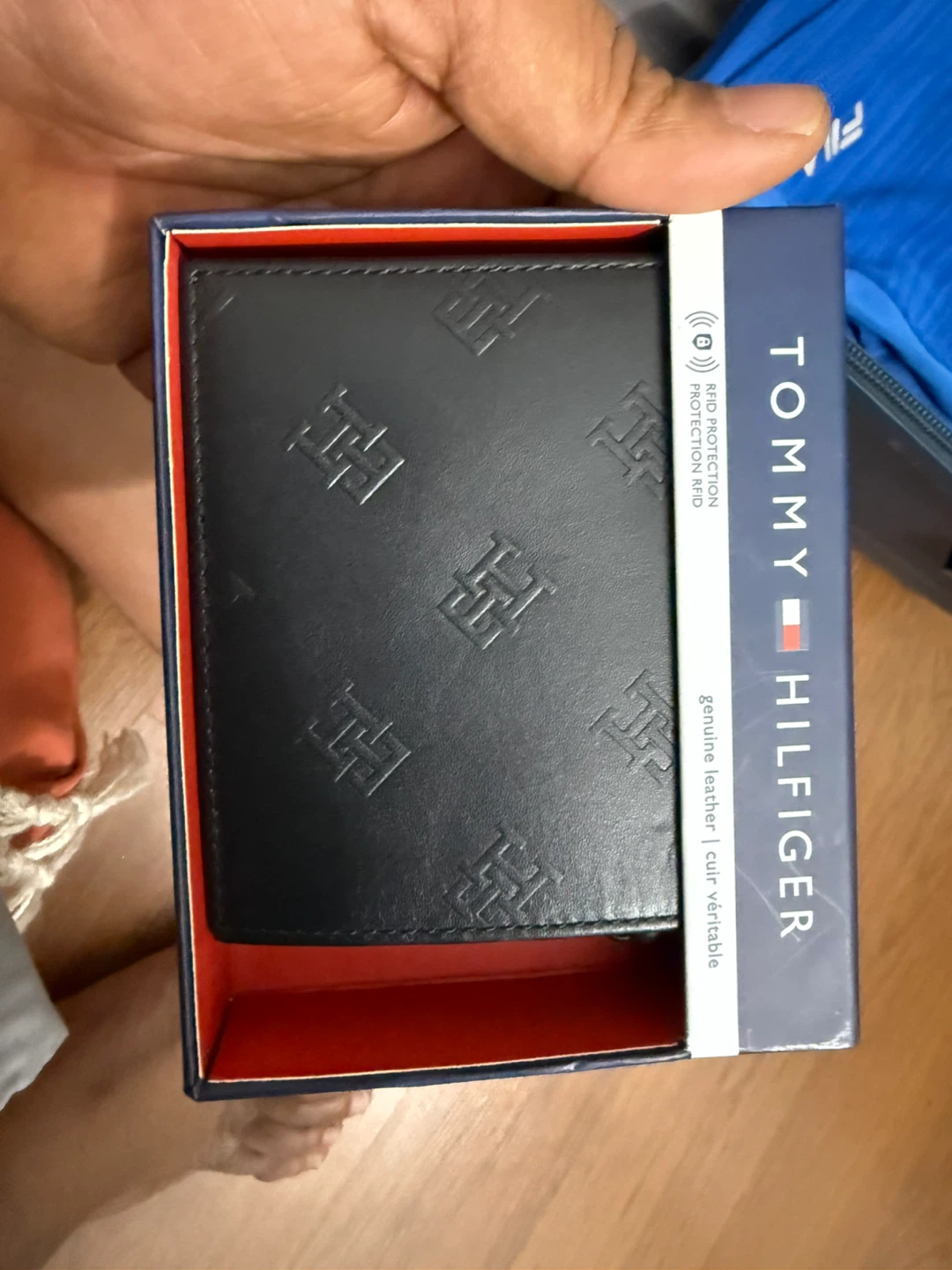 Tommy Hilfiger Black Genuine Leather RFID Blocking Wallet