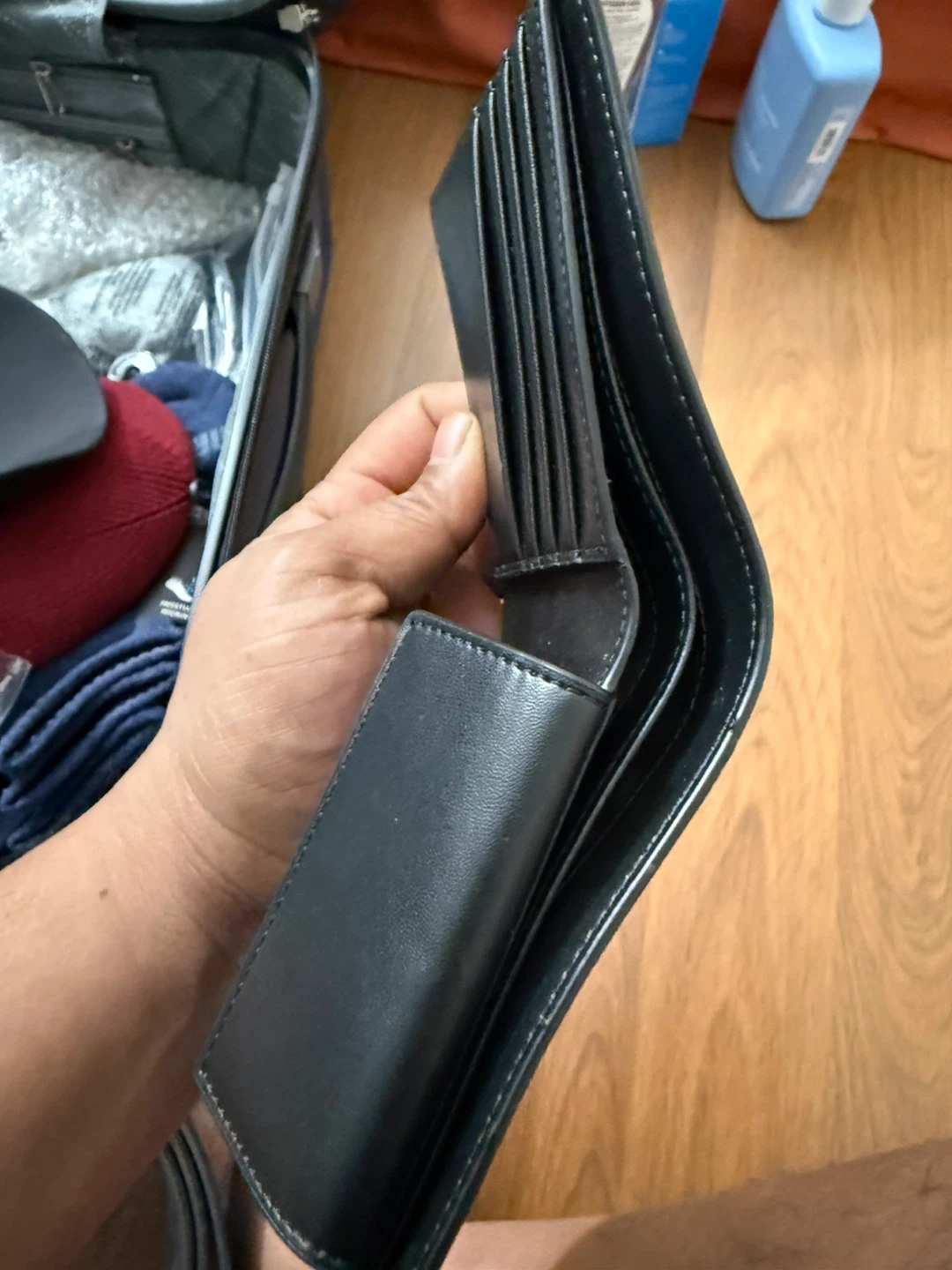 Michael Kors Bi-Fold Wallet - photo 2