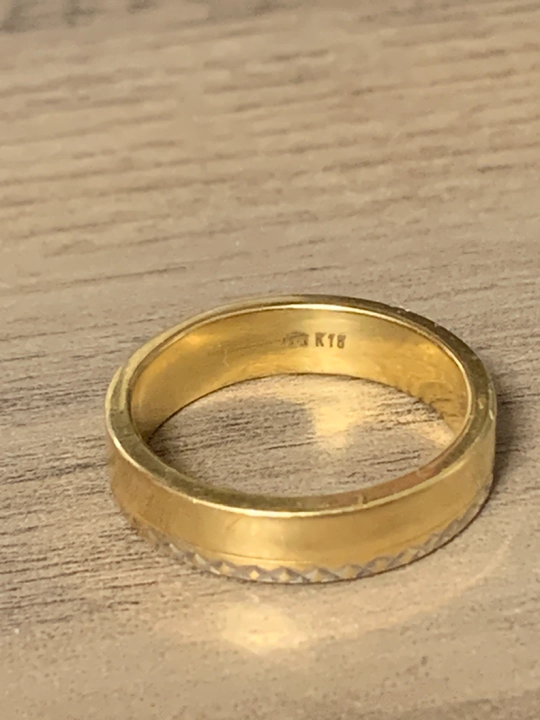 18K Gold Band Ring