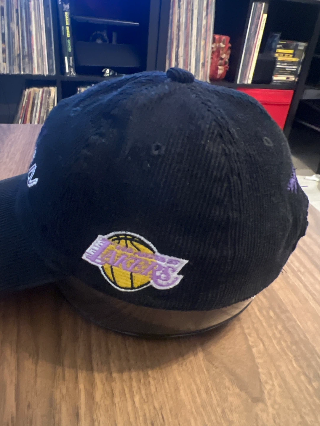 Mitchell & Ness Los Angeles Lakers Corduroy Hat - photo 2