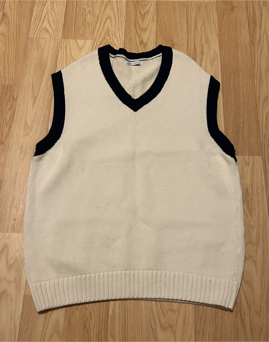 ZARA Sweater Vest Cream/Navy XL