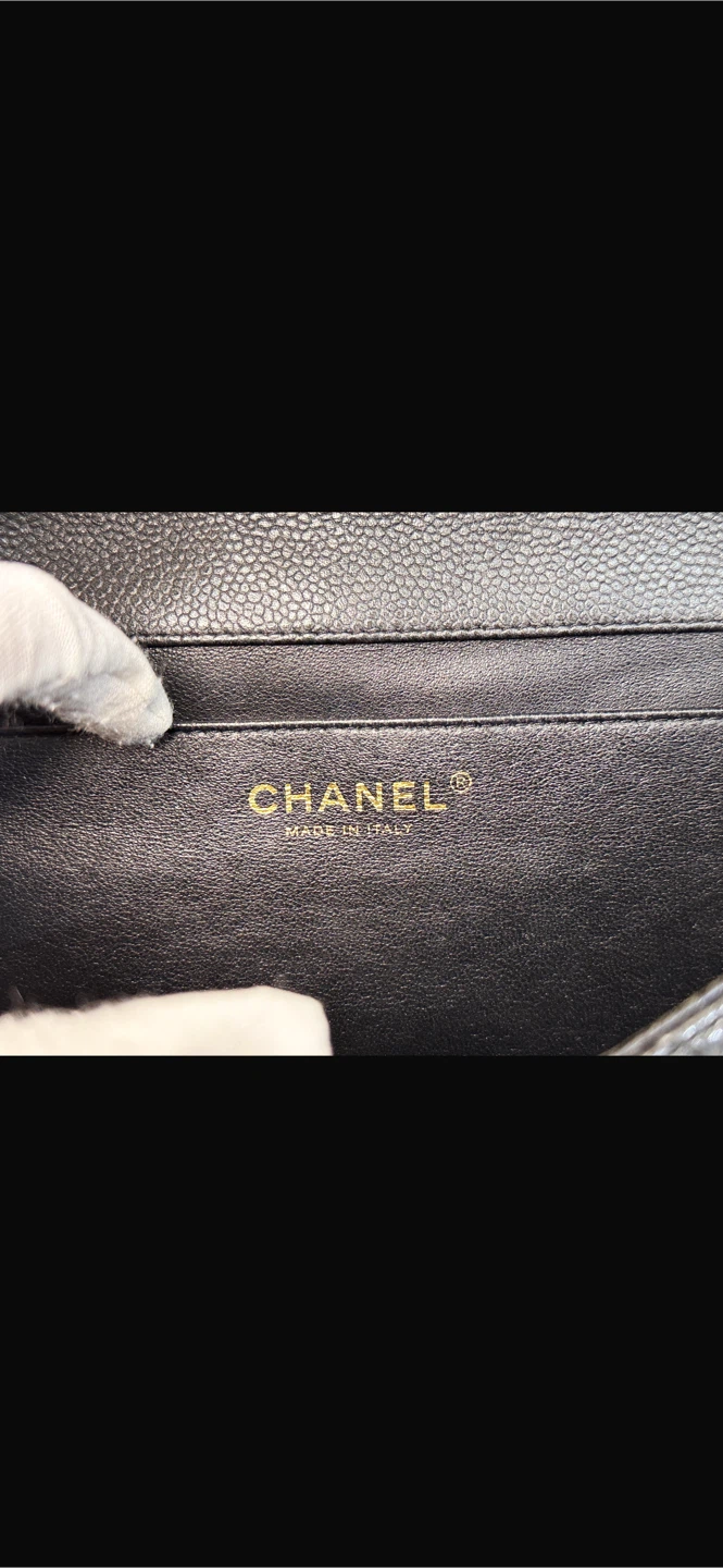 Chanel Quilted Caviar Leather Flap Bag - photo 5