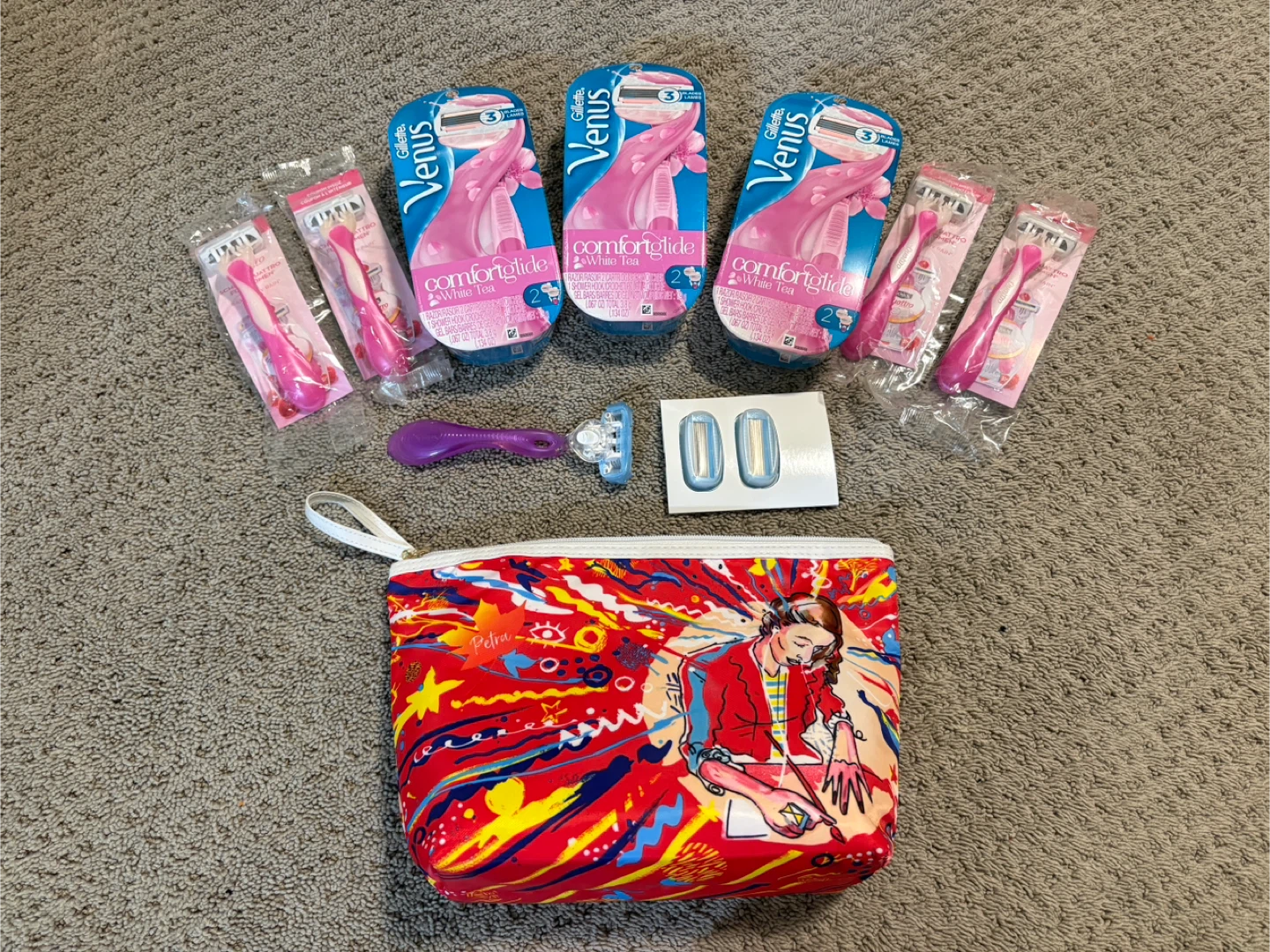 Gillette Venus Comfortglide White Tea Razors & Accessories