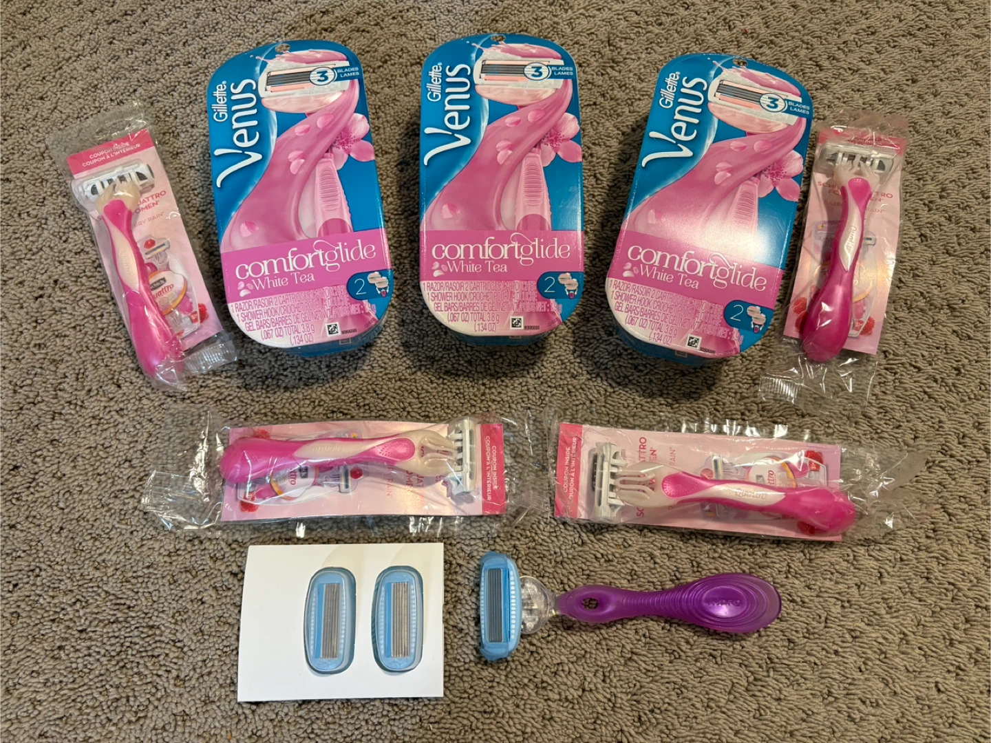 Gillette Venus Comfortglide White Tea Razors & Accessories - photo 3