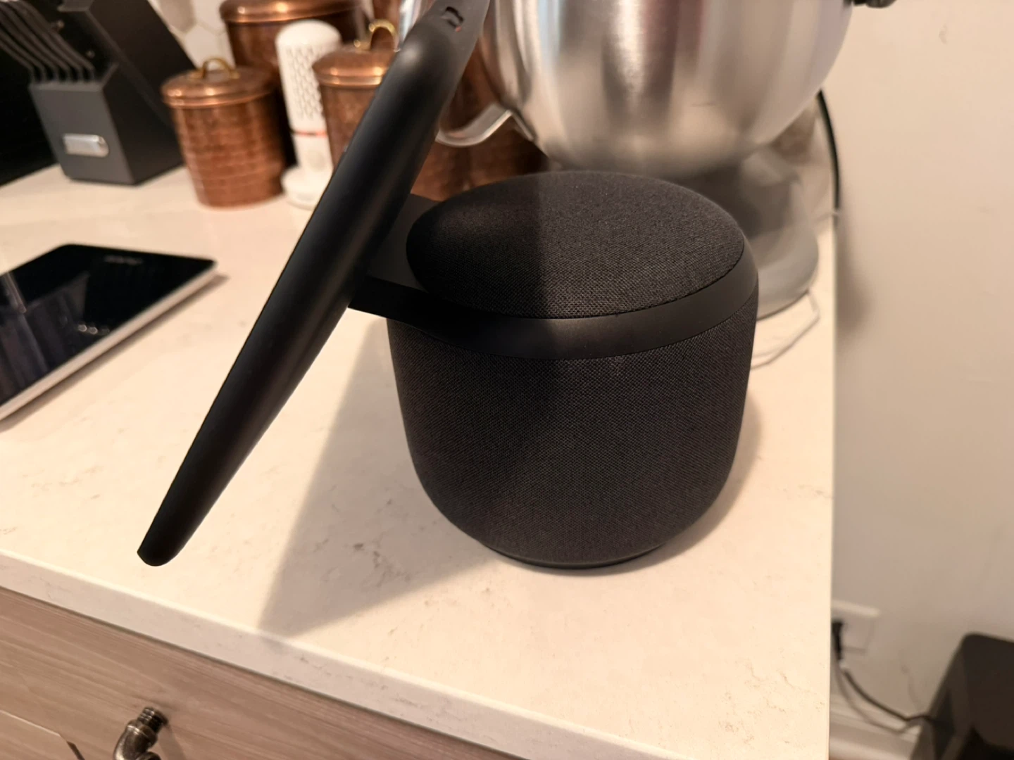 Amazon Echo Show 10 (3rd Gen) Charcoal - photo 3