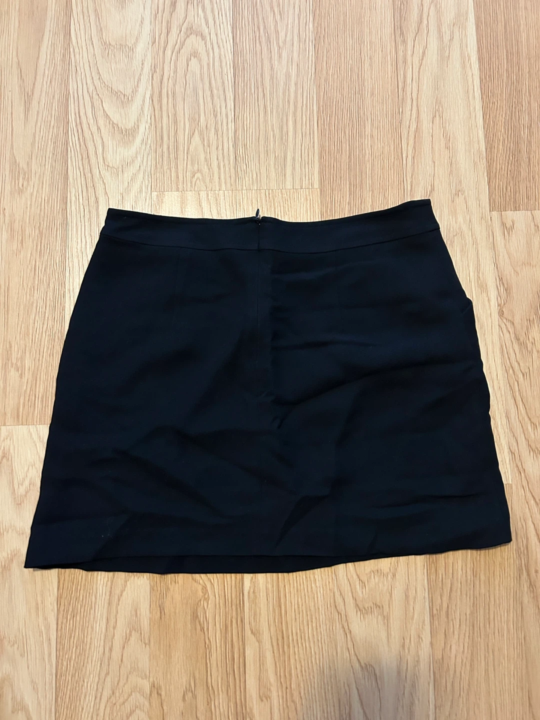 Black Skirt Size 8 - photo 2