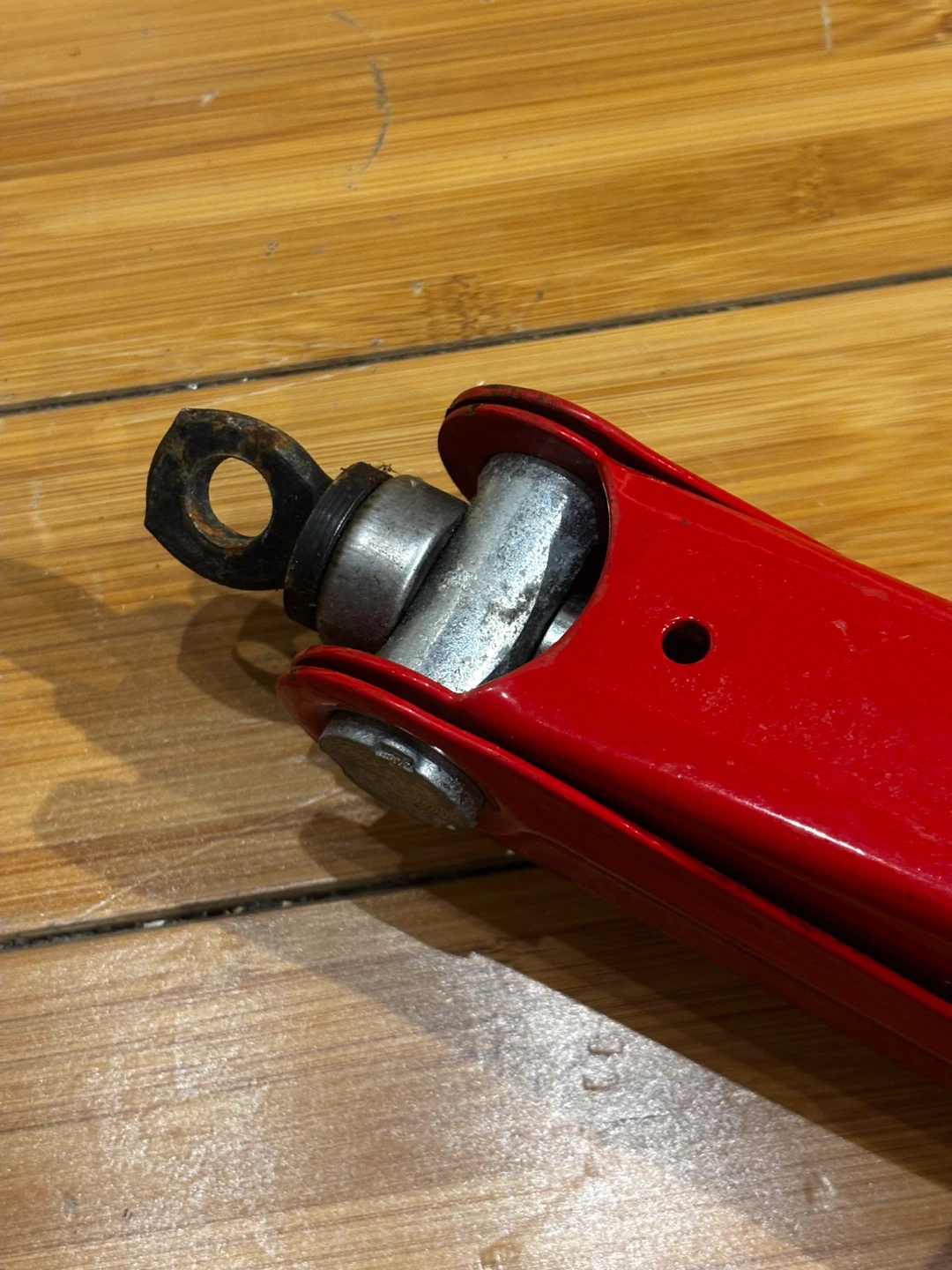 Red Scissor Jack with Wrench - photo 5