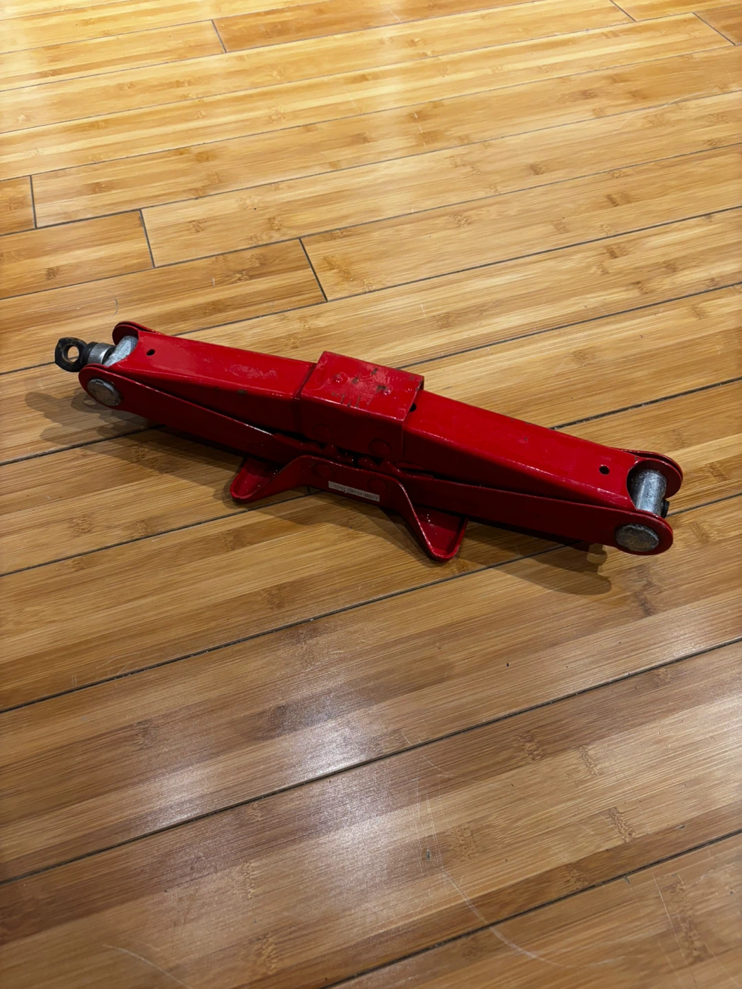 Red Scissor Jack with Wrench - photo 3