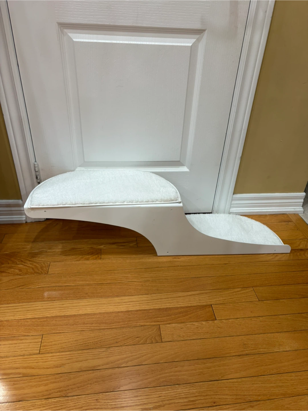 Lot 2 The Refined Feline, Cat Clouds Cat Shelf, White - photo 5