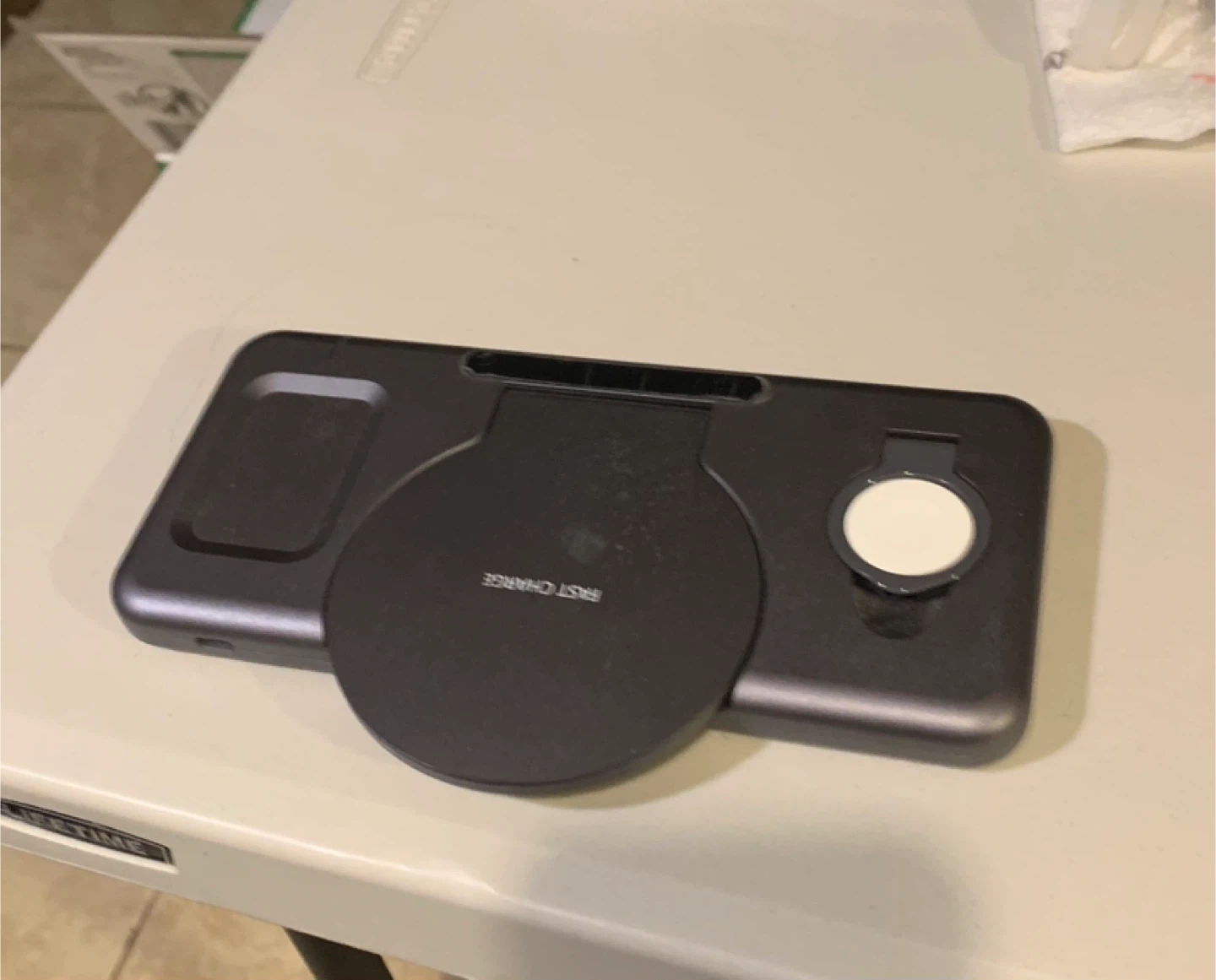 🧡 Black Multi-Device Fast Charging Stand