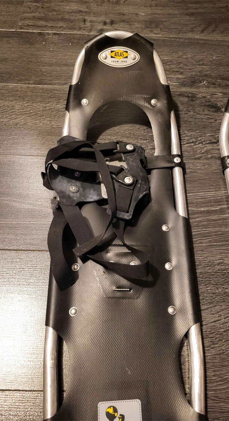 2 pairs of Atlas Snowshoes- almost new - photo 2