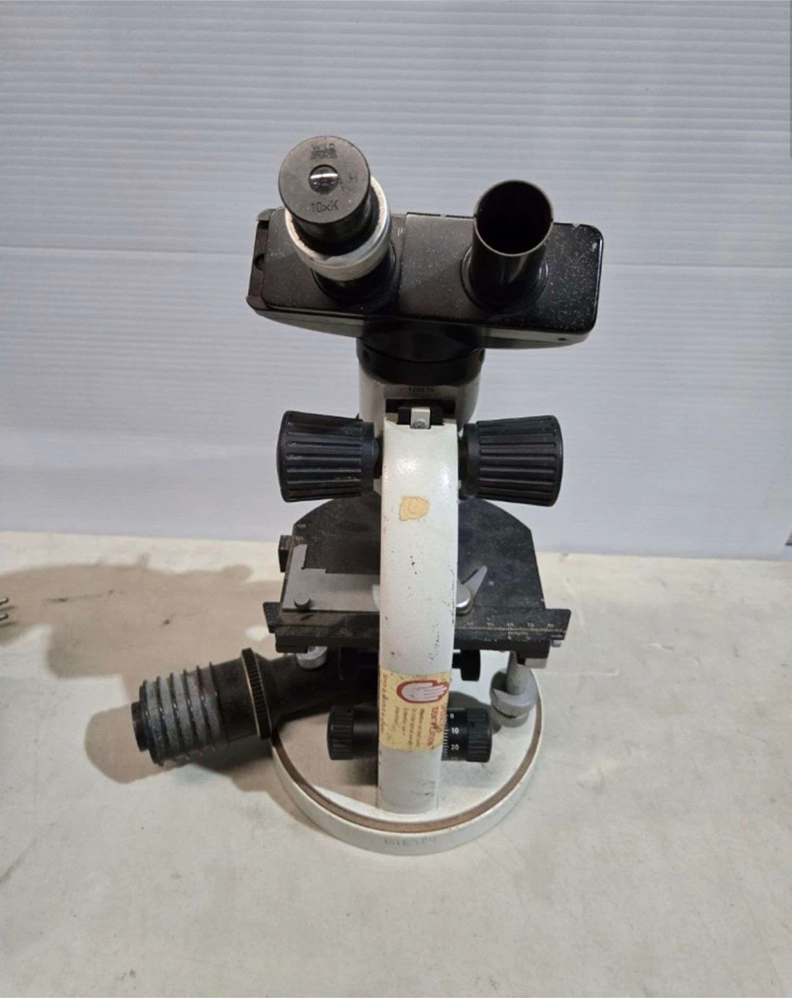 Wild Heerbrugg M11 Swiss Microscope – Vintage Lab Quality