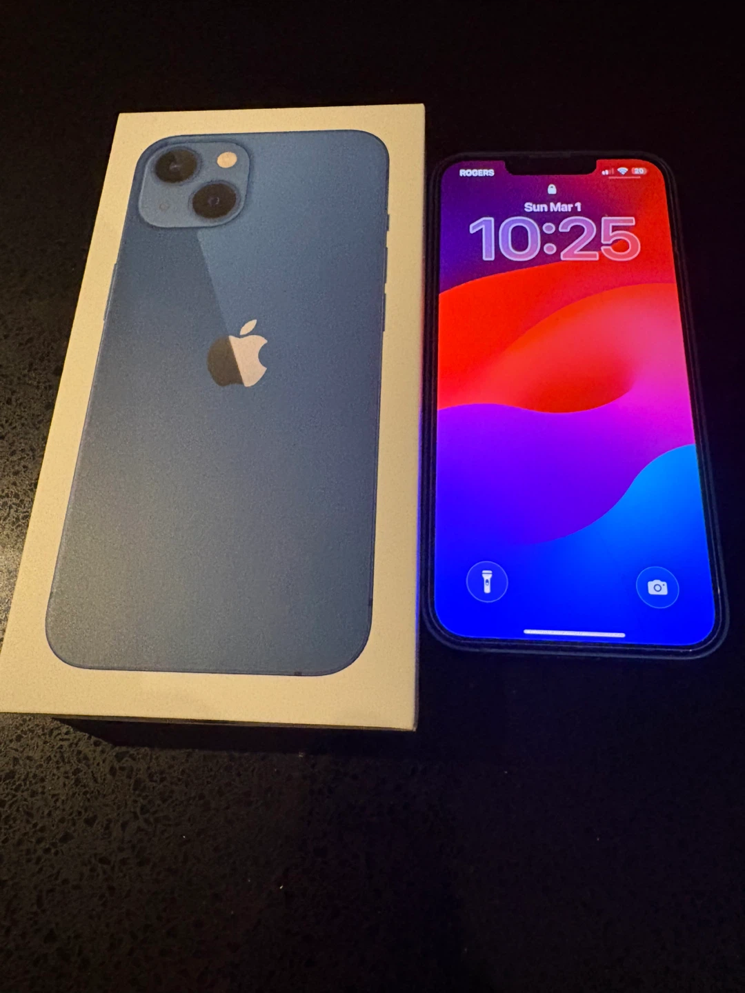 Apple iPhone 13 - unlocked - photo 2