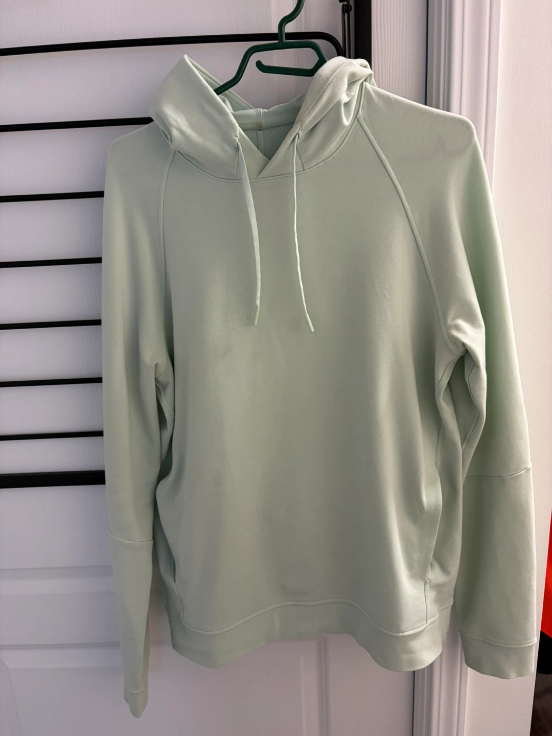 Lululemon Hoodie - Light Mint Green M size - photo 3