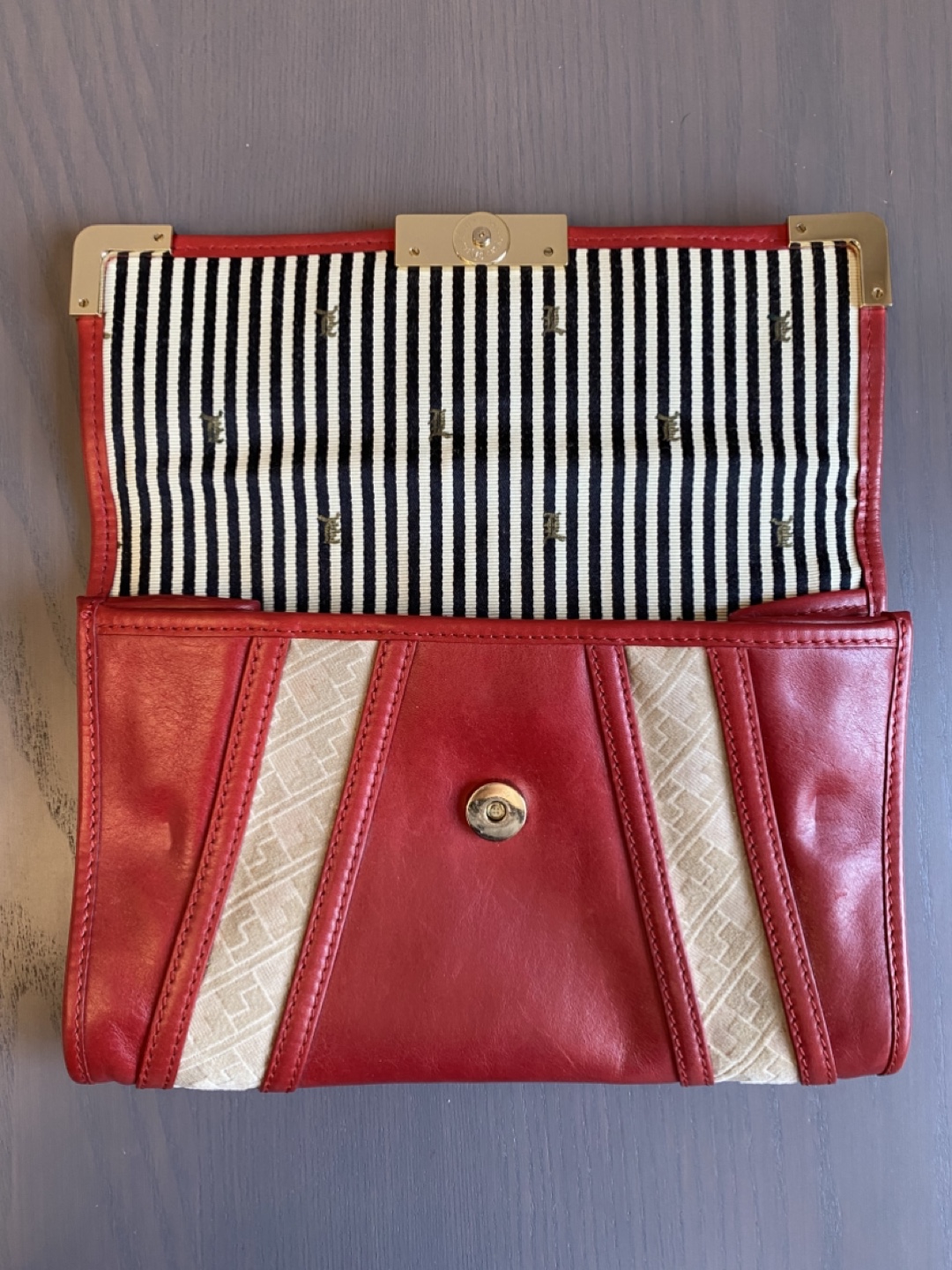 L.A.M.B by Gwen Stefani RED Genuine LEATHER CLUTCH - photo 3
