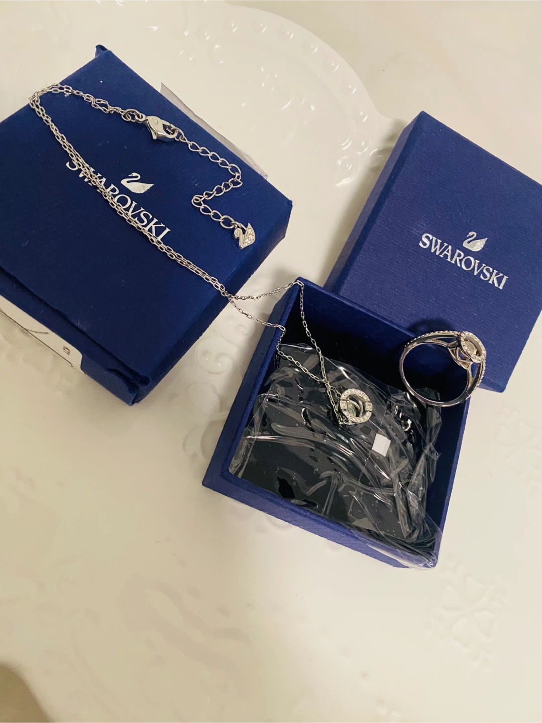 Swarovski Necklace and Ring Set with dangling crystals