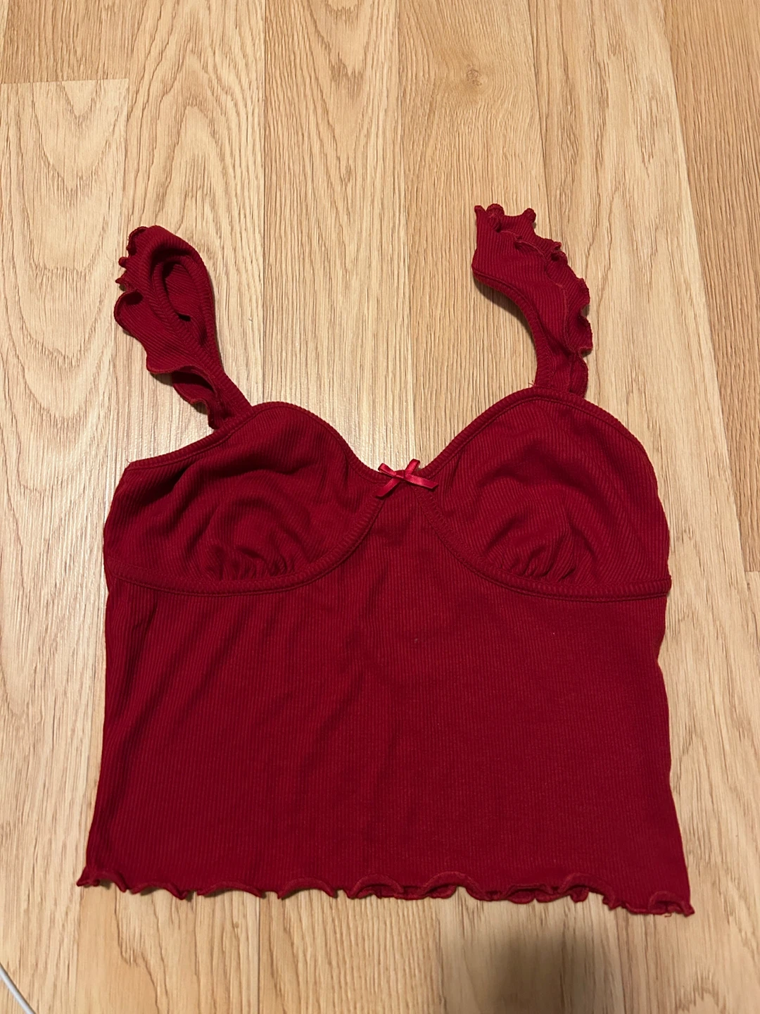 Red Ribbed Crop Top - M