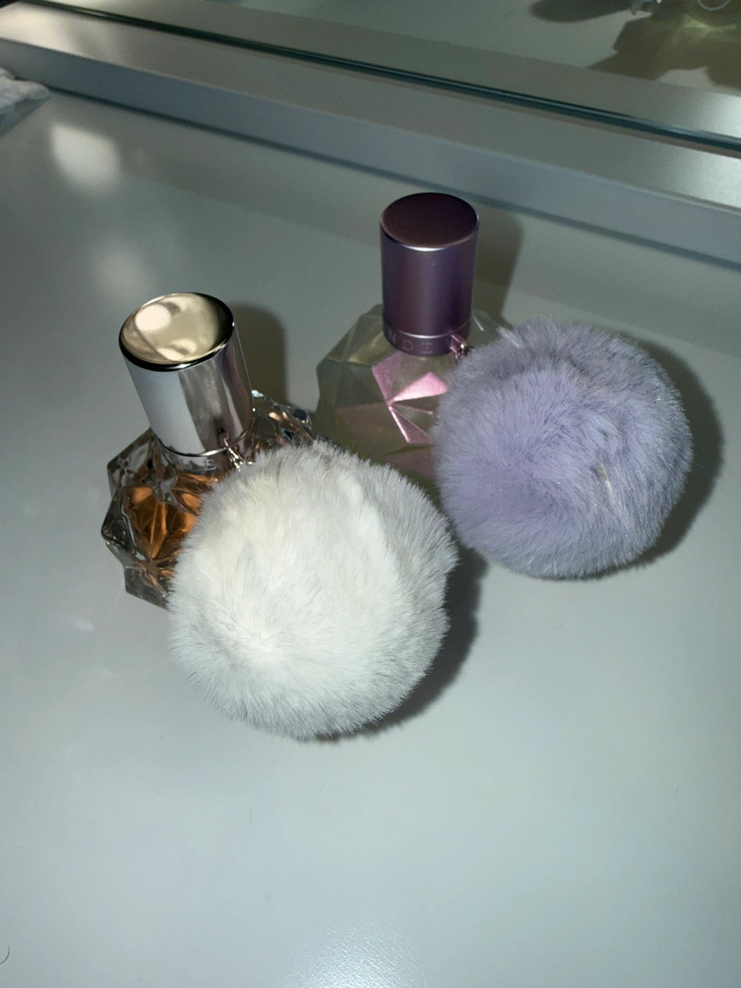 Ariana Grande Perfume Lot (2x 1.0 FL OZ) - photo 2