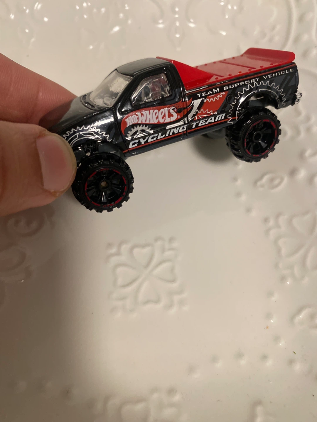 3 Hot Wheels Diecast Mini Cars - photo 4