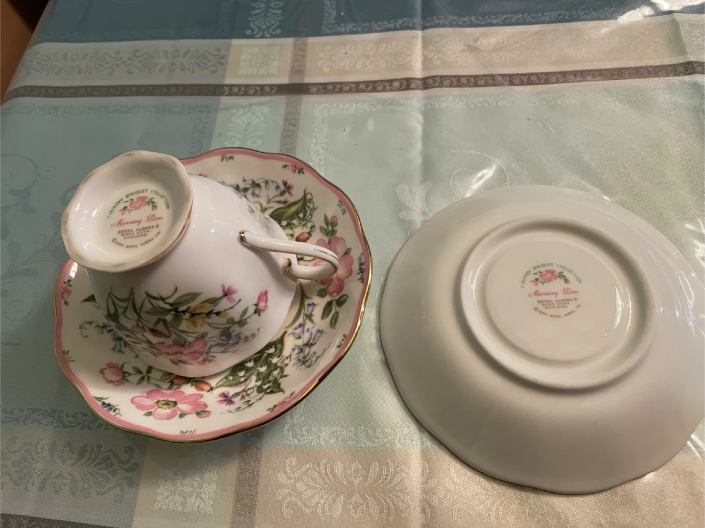 Royal Albert "Morning Dew" Teacup and Saucer Set - photo 4