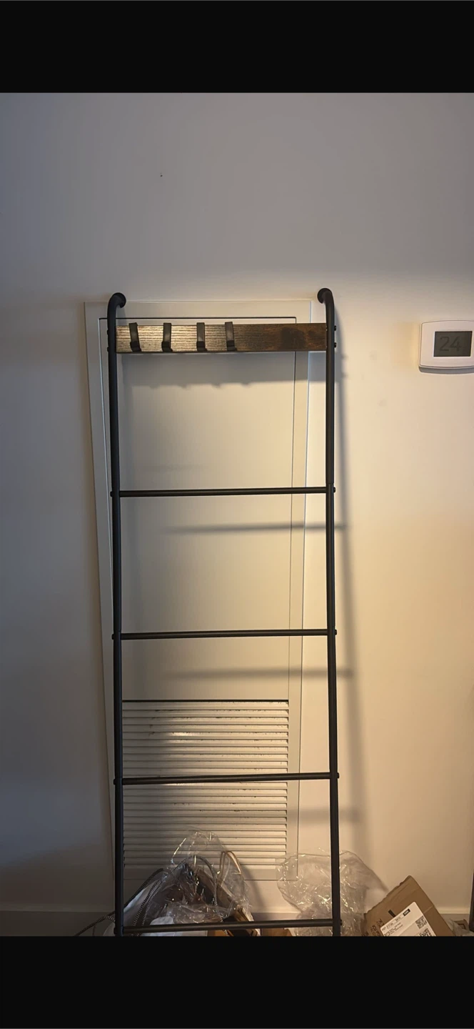 Towel drying rack