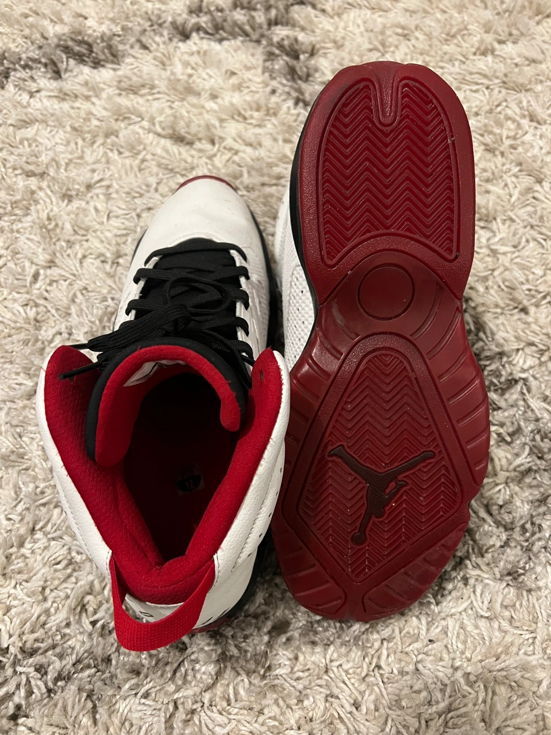 Jordan Men's Basketball Shoes White Red Black Size 12 - photo 5