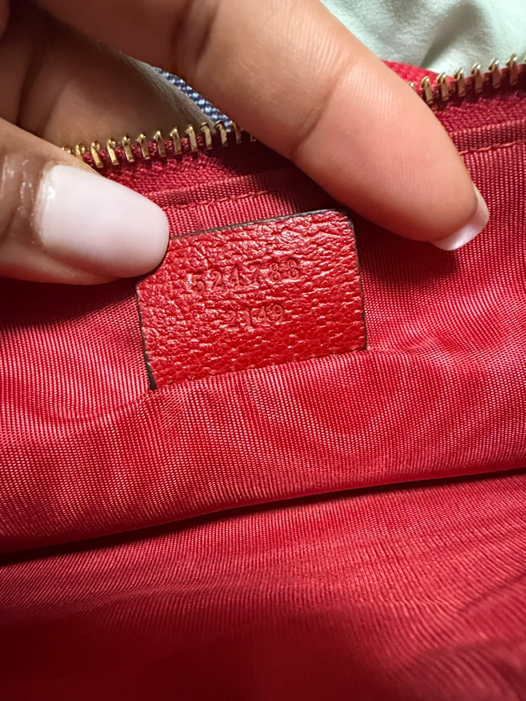 Gucci Striped Pouch - photo 4