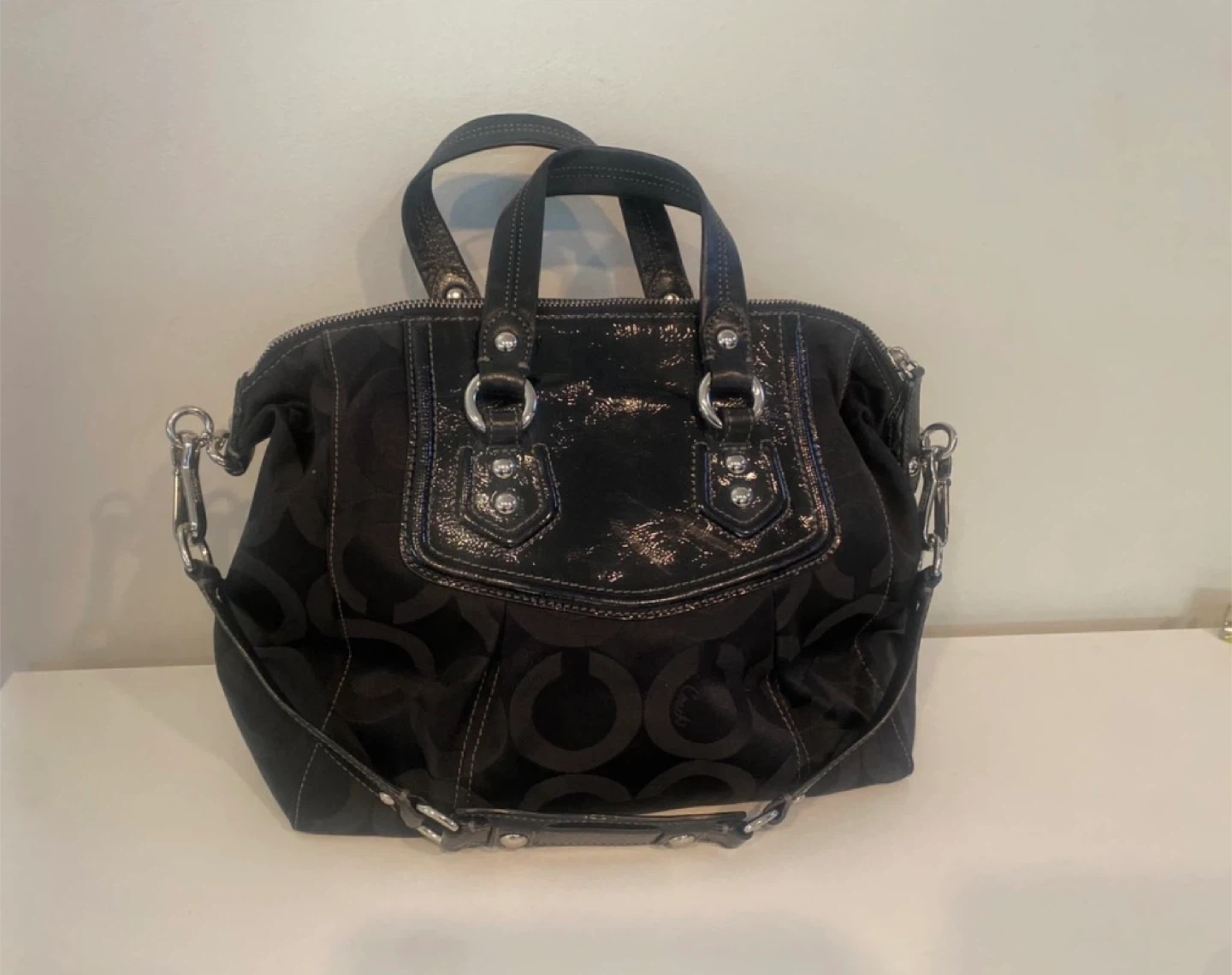 Coach Signature C Monogram Black Patent Trim Purse - photo 2