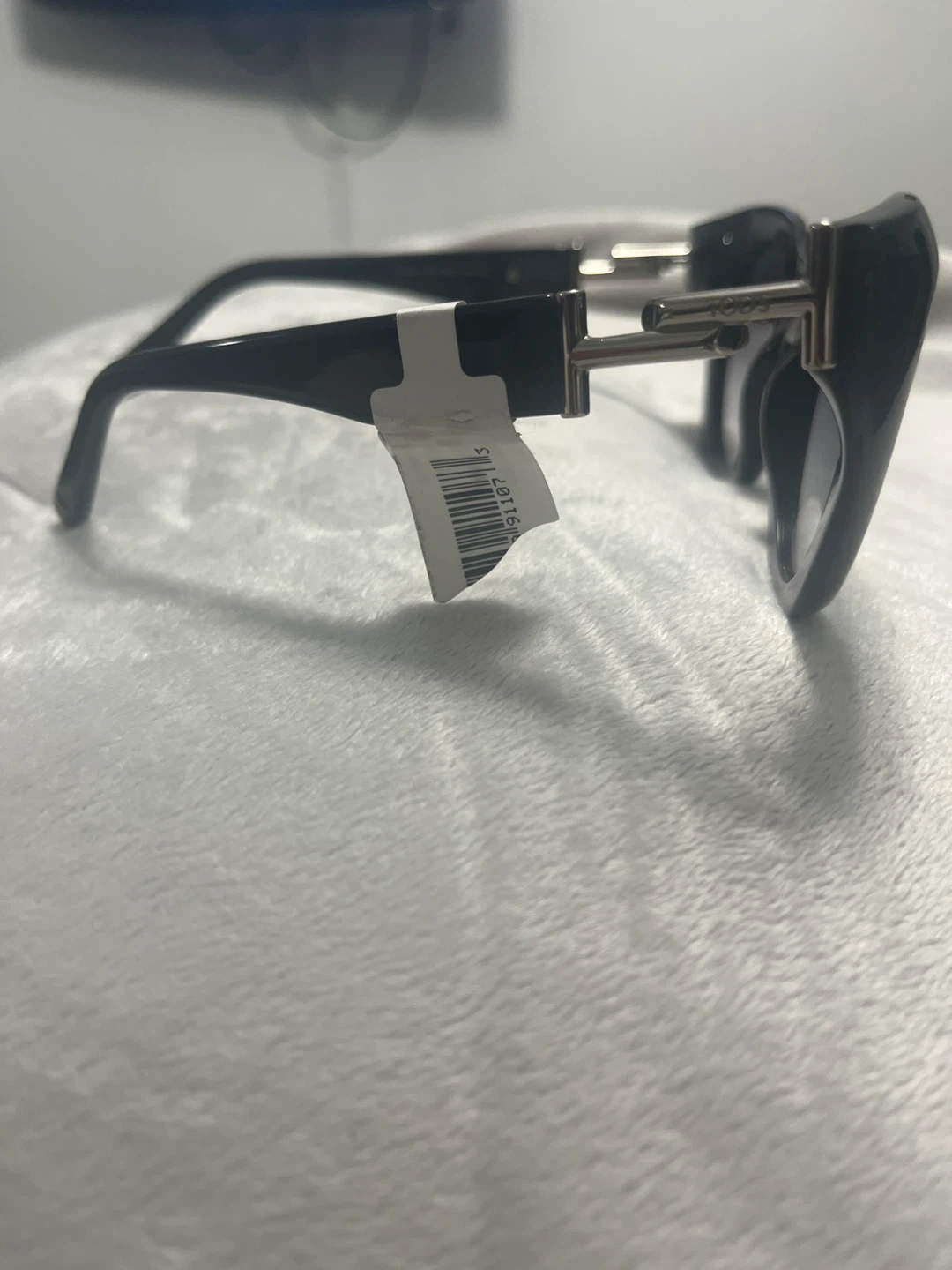 TOD'S Black Cat-Eye Sunglasses - photo 2