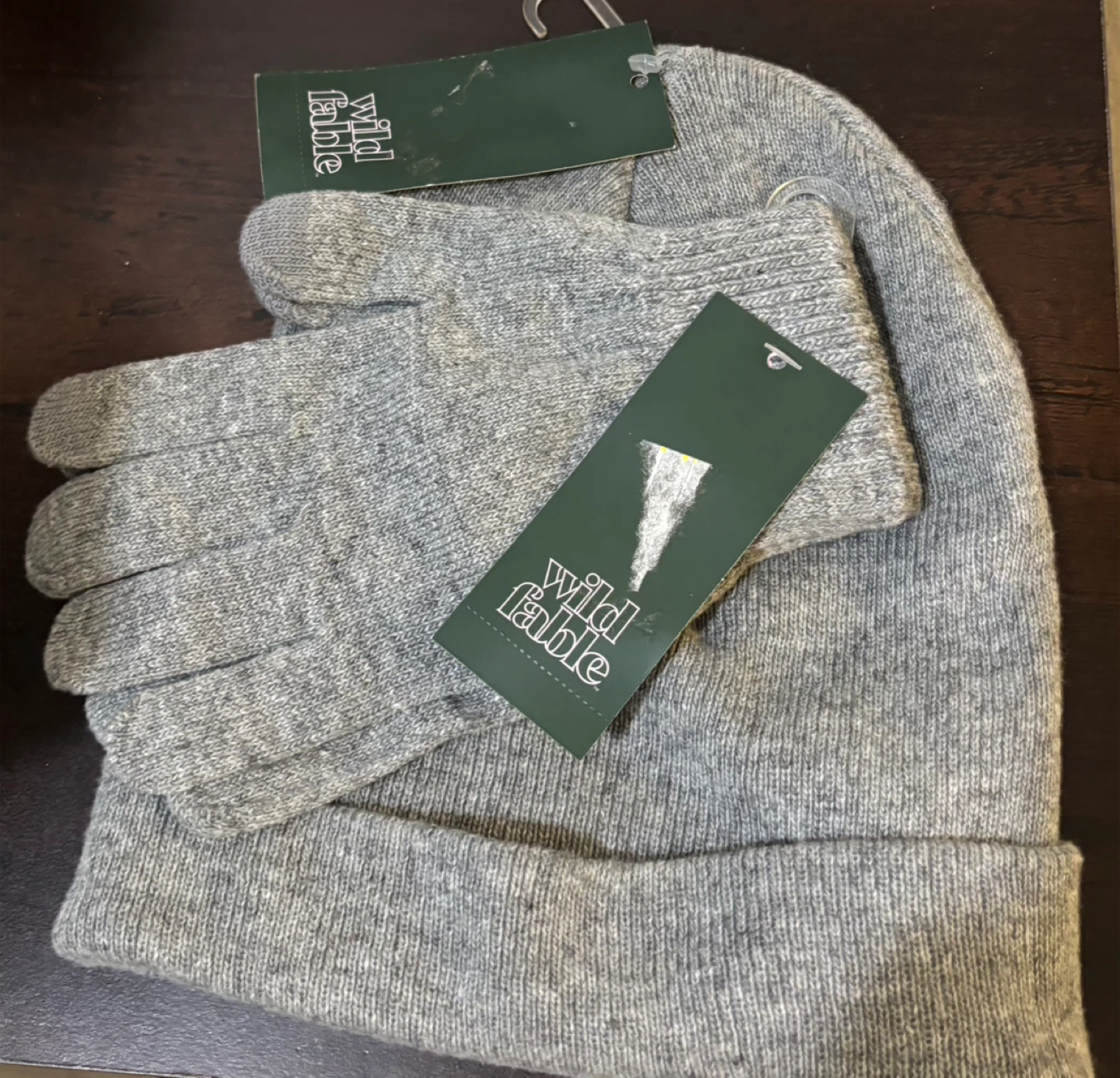 NEW Wild Fable Gray Knit Hat and Gloves Set