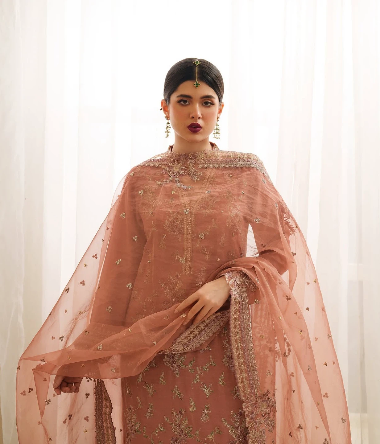Garnet Embroidered Kurta Shalwar Suit - photo 2