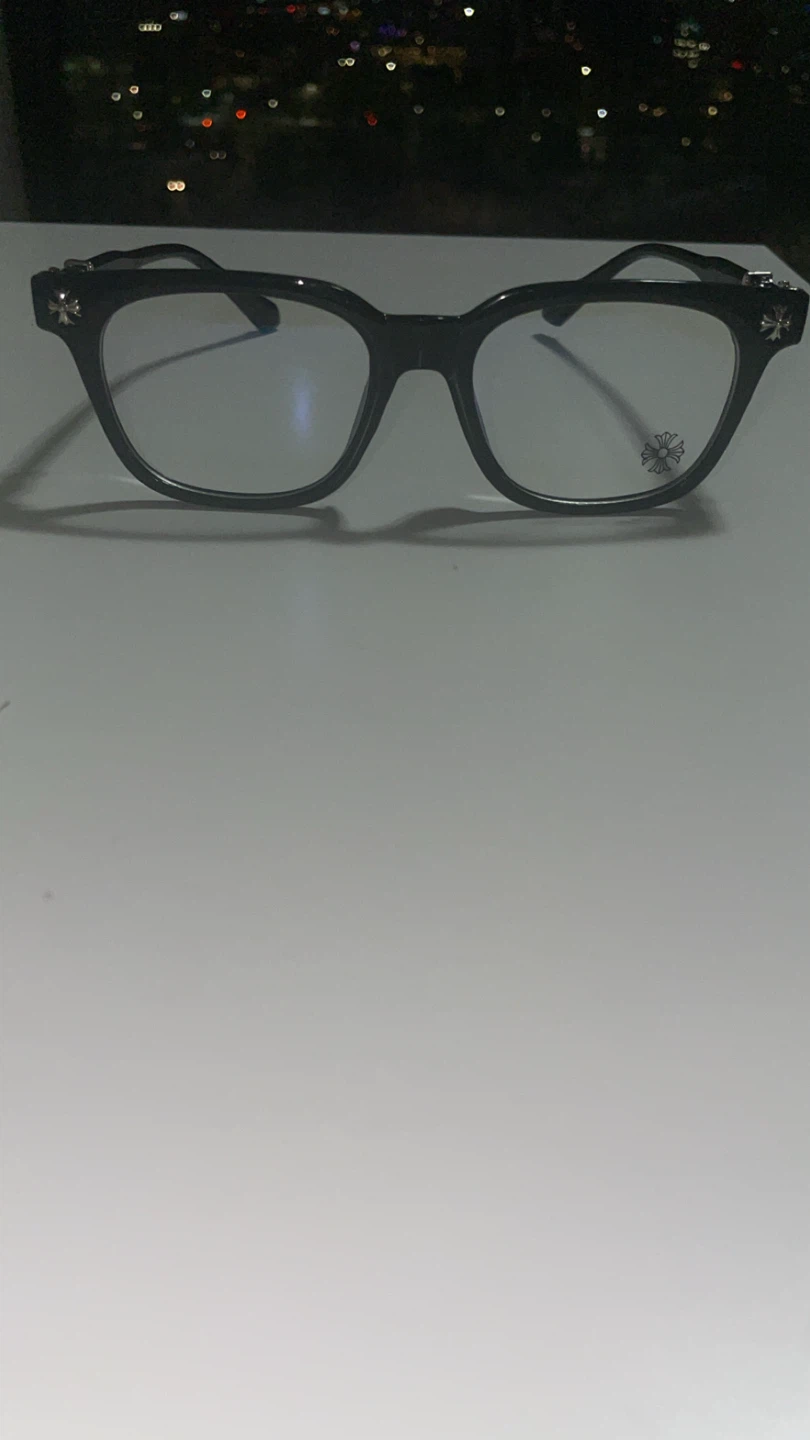 Black/Silver Chrome Heart Glasses