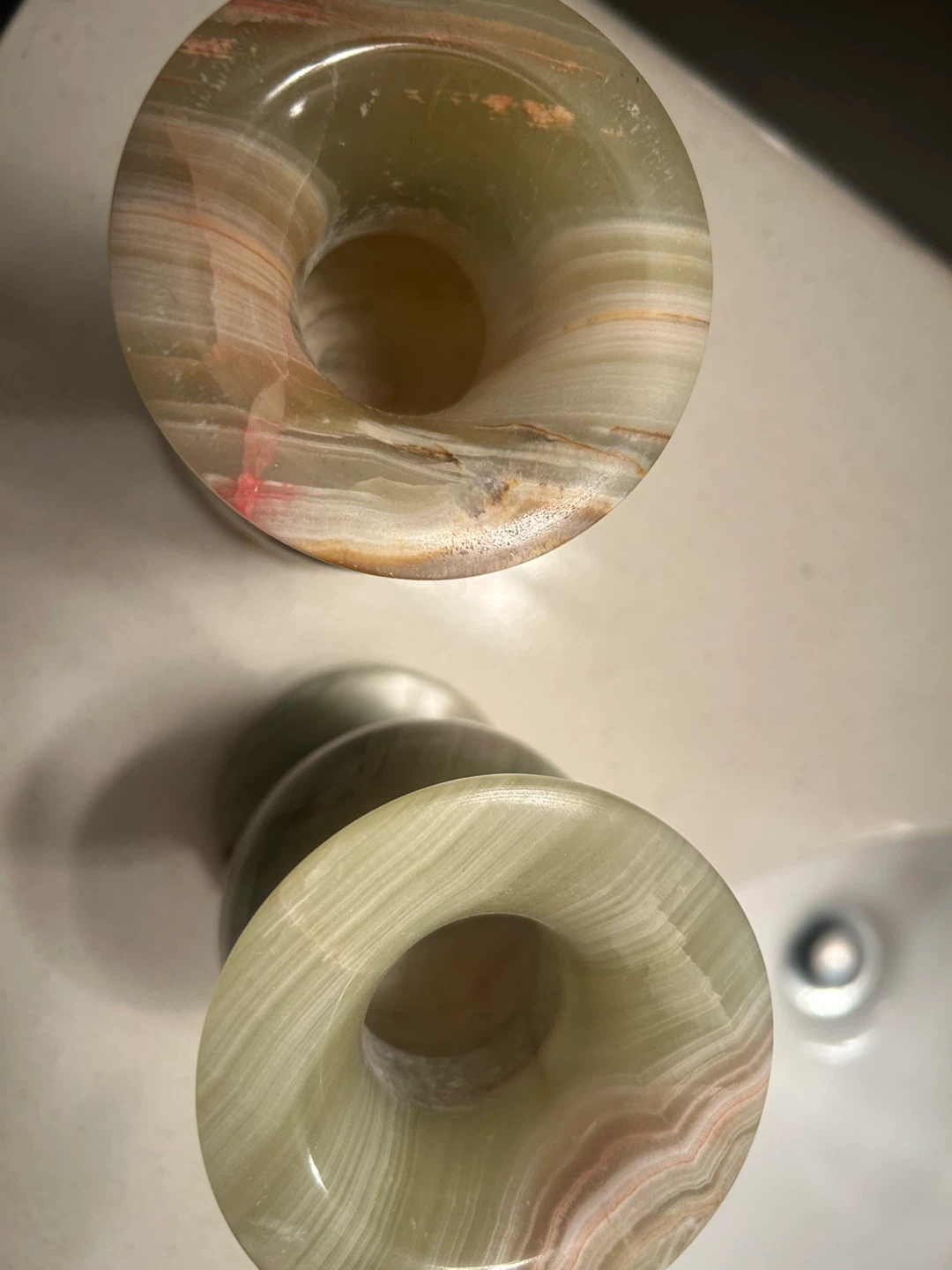 Set of two Onyx Vases - photo 2