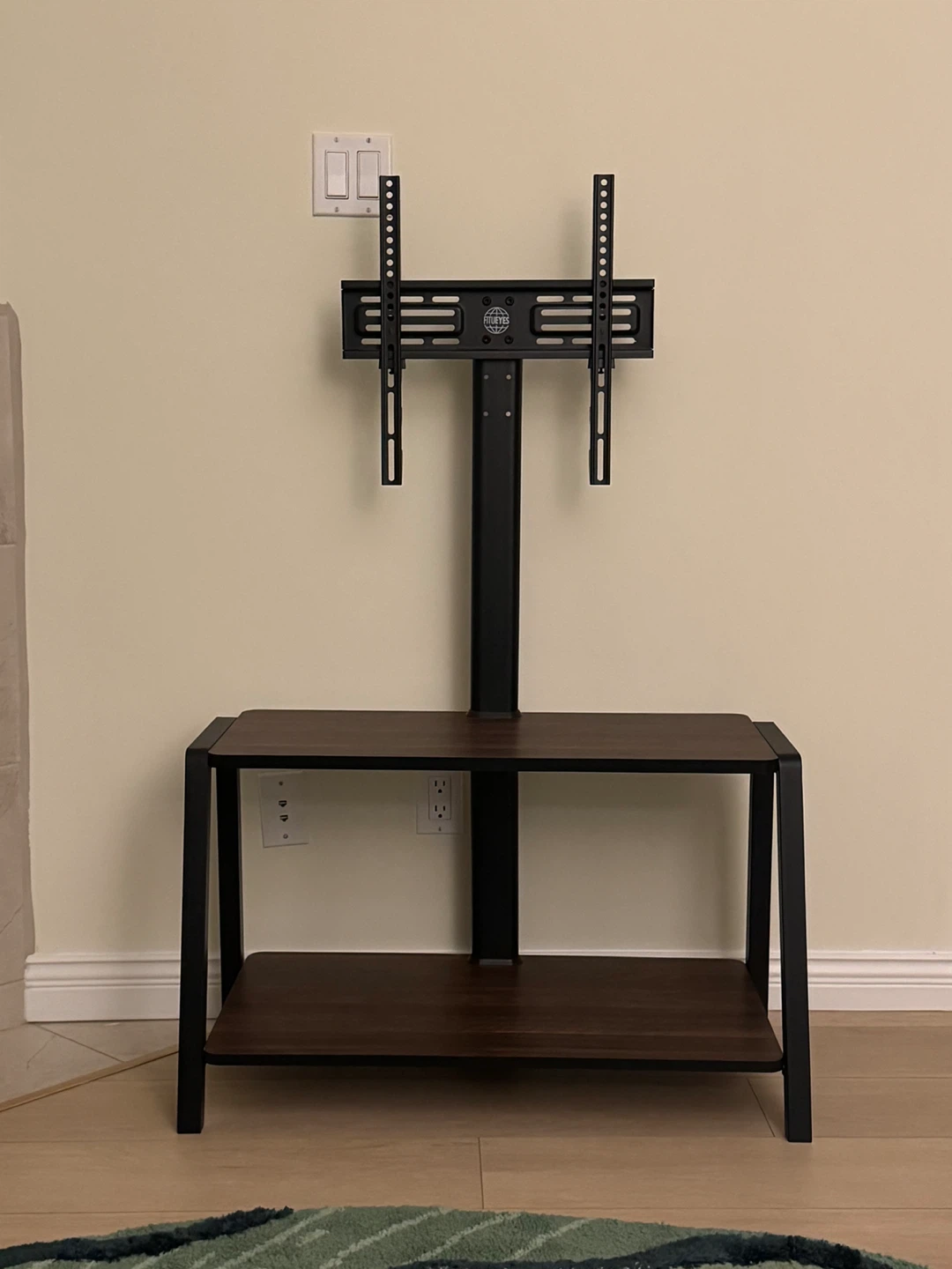 FITUEYES TV Stand with Mount
