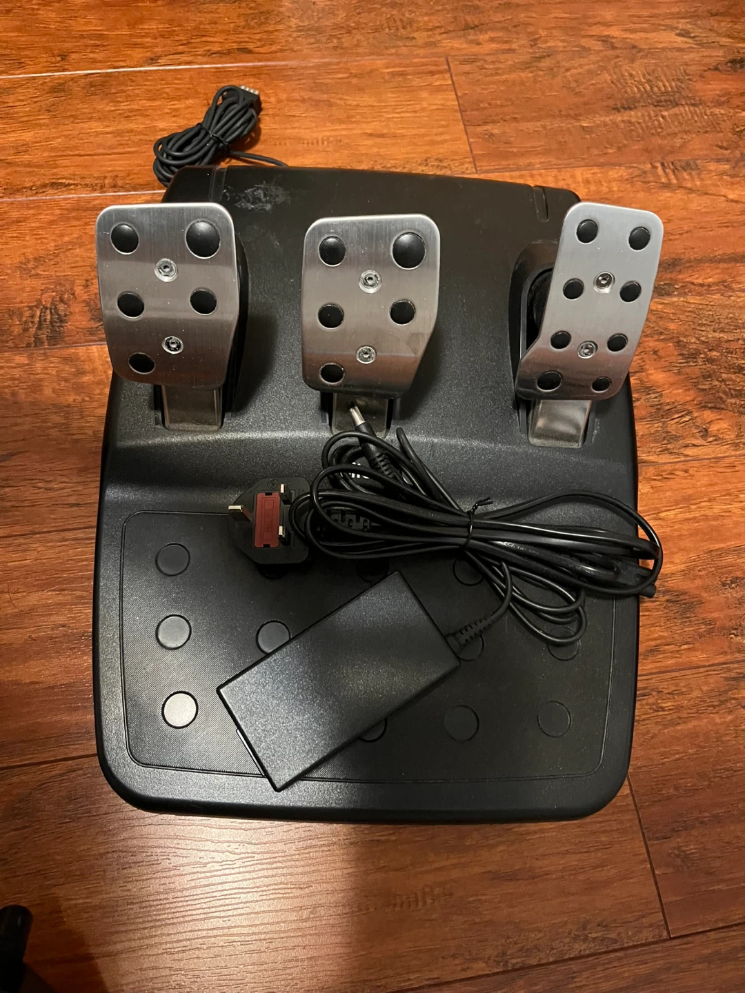 Logitech G29 Racing Wheel, Shifter, and Pedals - photo 3